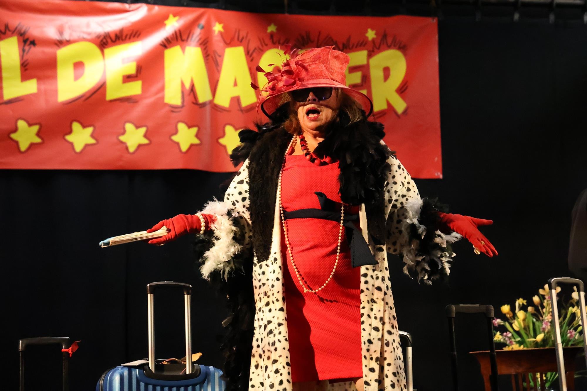 Obra 'Hotel de Mácher' en las fiestas patronales