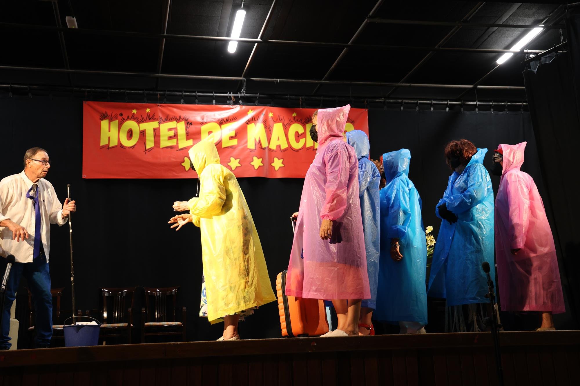 Obra 'Hotel de Mácher' en las fiestas patronales