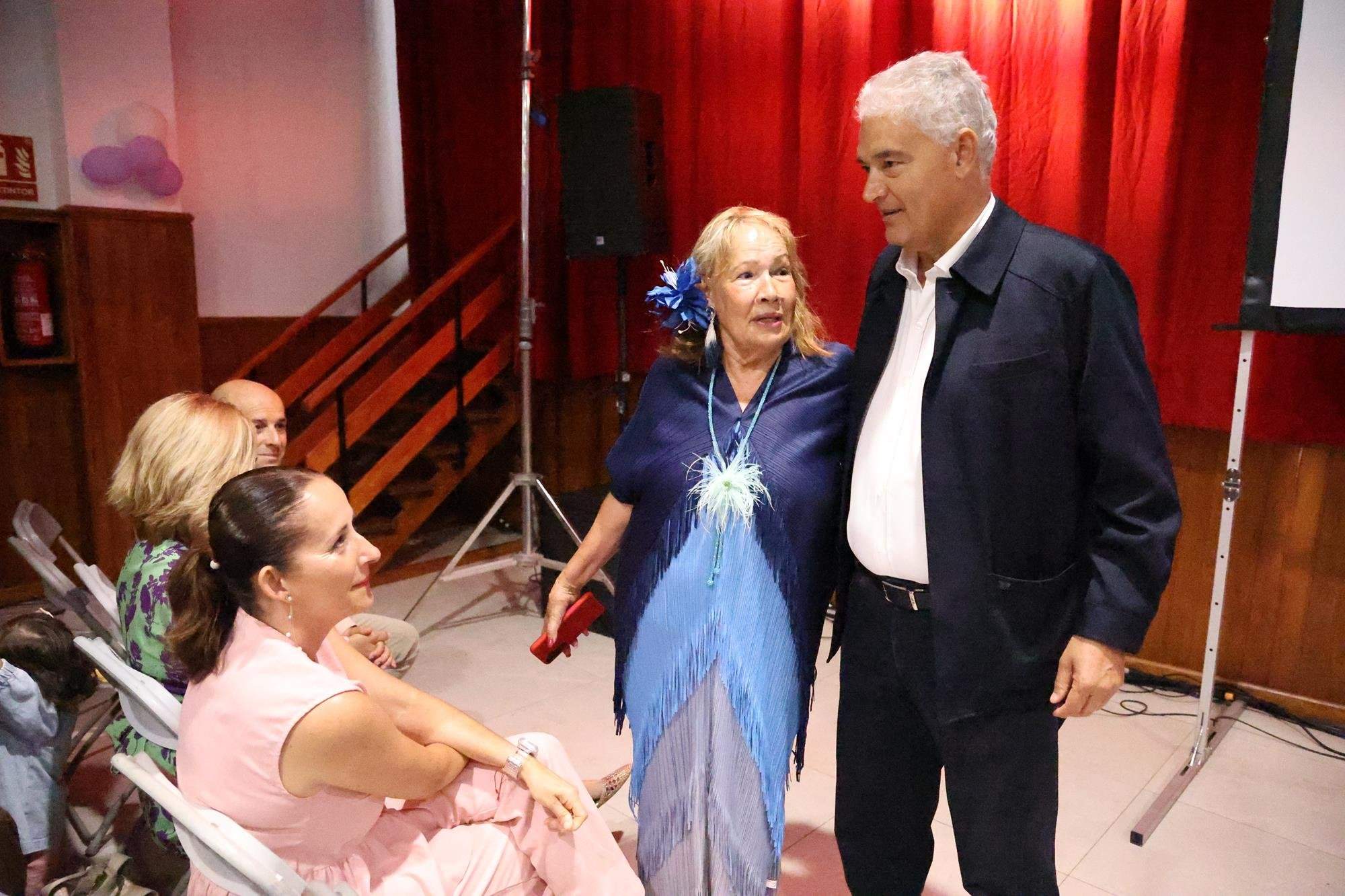 Homenaje a Francisco José Navarro en Mácher. Foto: La Voz