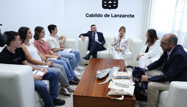 RECIBIMIENTO MEJORES NOTAS DE LA PAU(11) RECIBIMIENTO MEJORES NOTAS DE LA PAU(11)