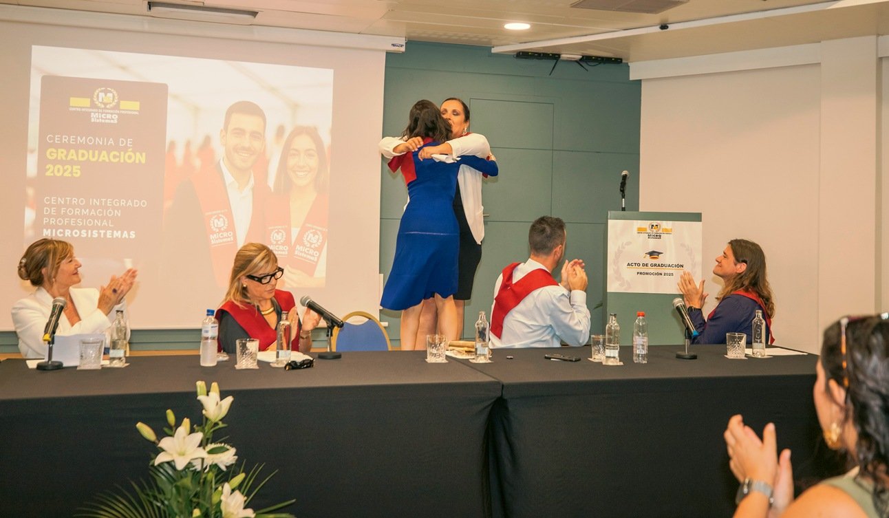 Ceremonia de fin de curso 24/25 en CIFP Microsistemas
