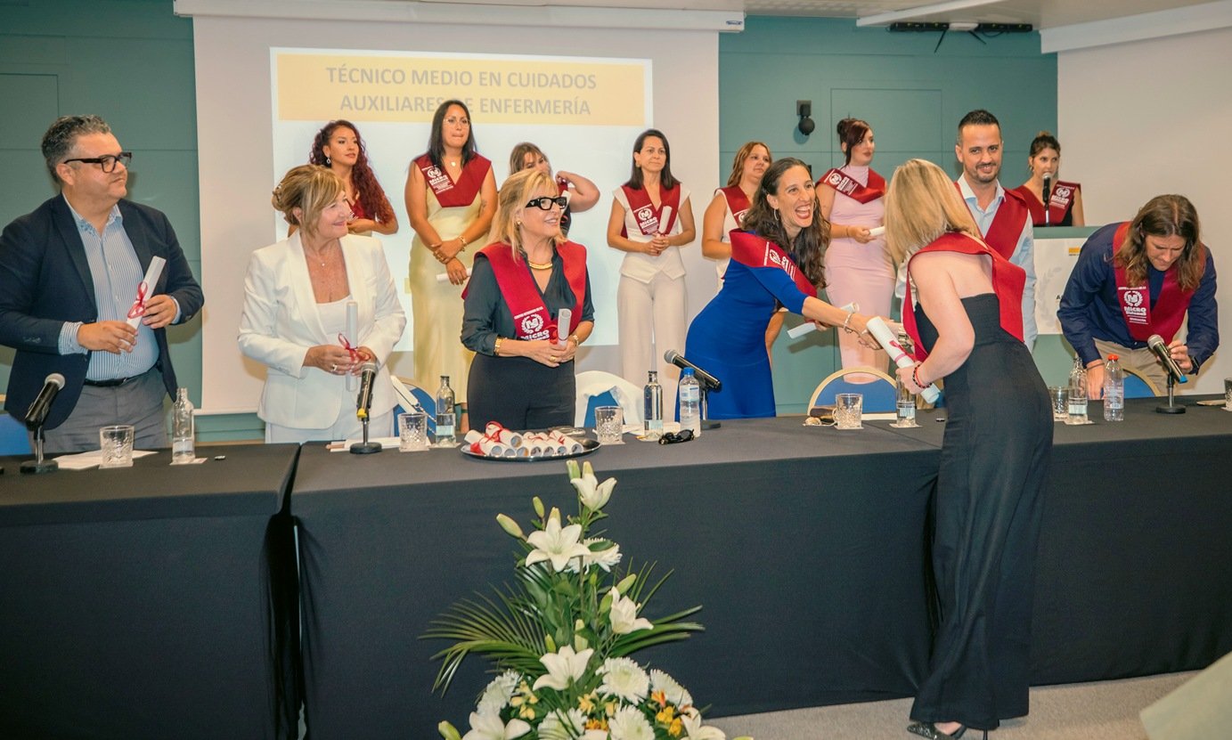 Ceremonia de fin de curso 24/25 en CIFP Microsistemas