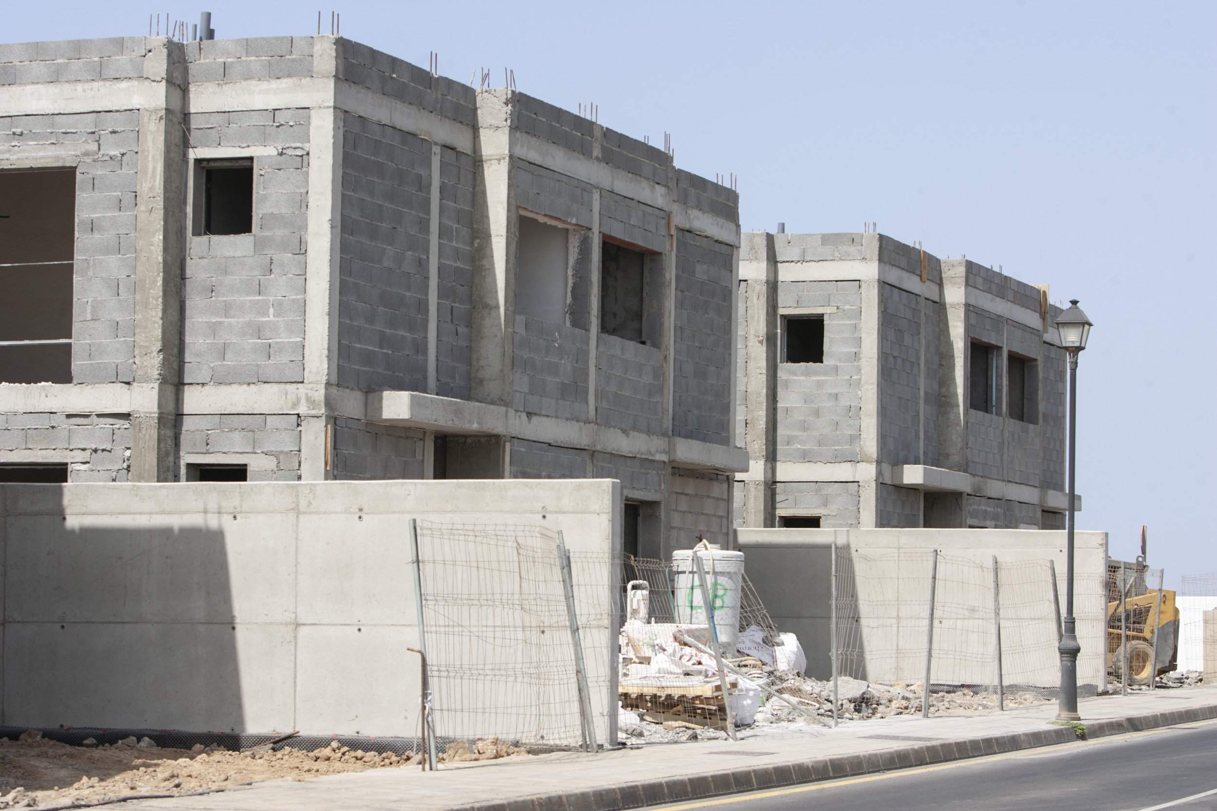 Viviendas en construcción en Arrecife. Foto: Juan Mateos.