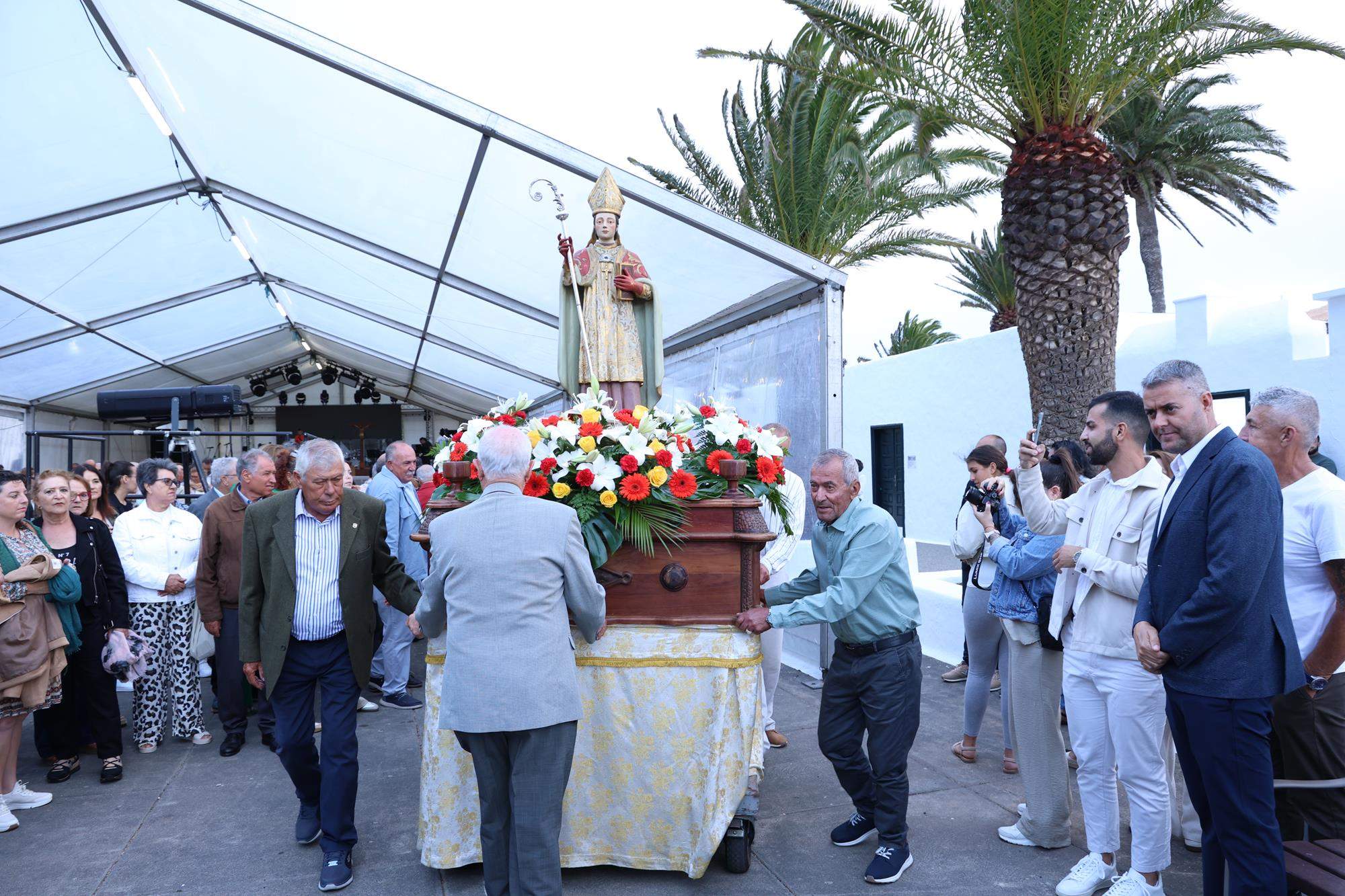 Procesión de San Marcial. Fotos: La Voz. Procesión de San Marcial. Fotos: La Voz.