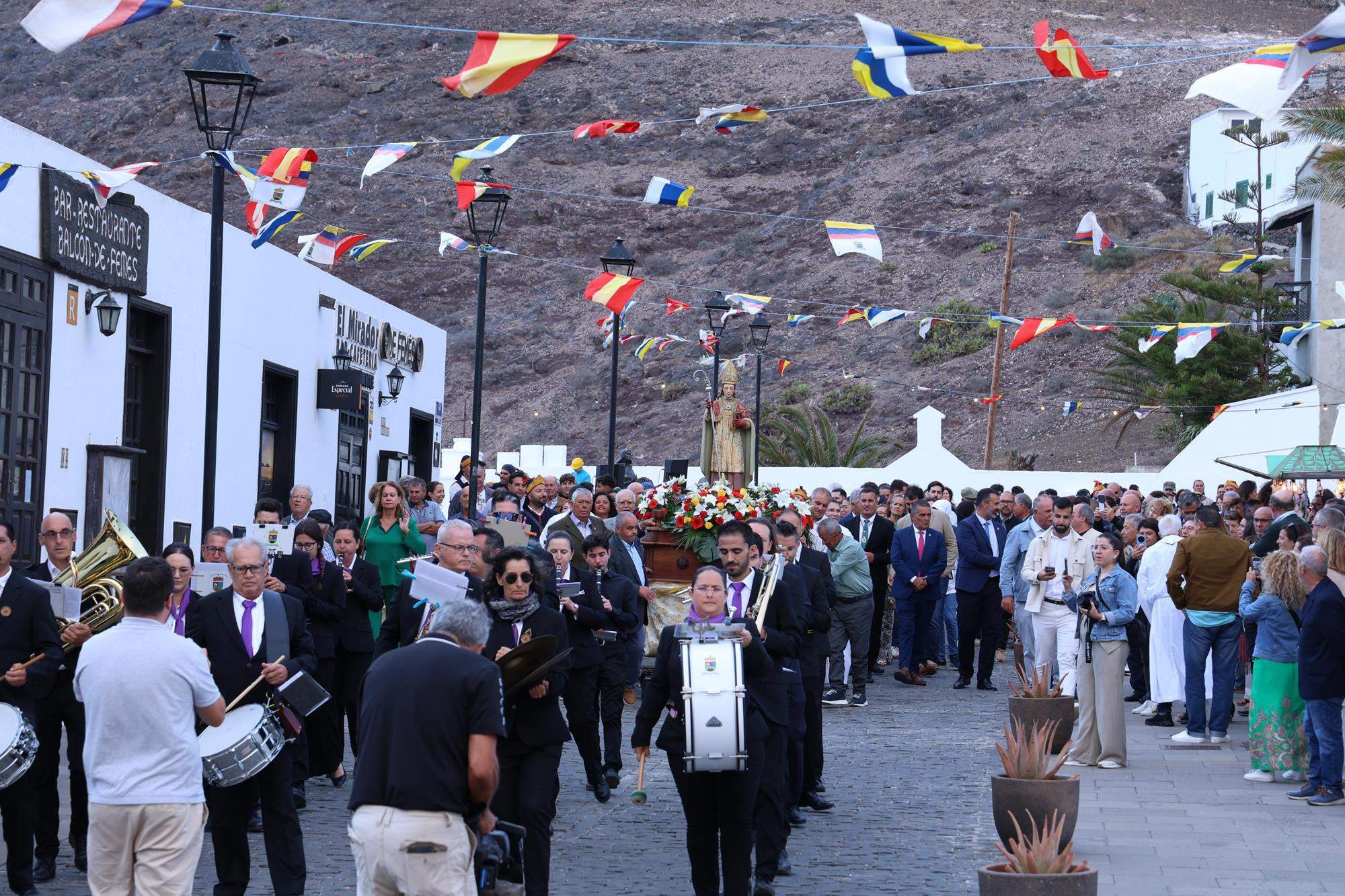 Procesión de San Marcial. Fotos: La Voz. Procesión de San Marcial. Fotos: La Voz.