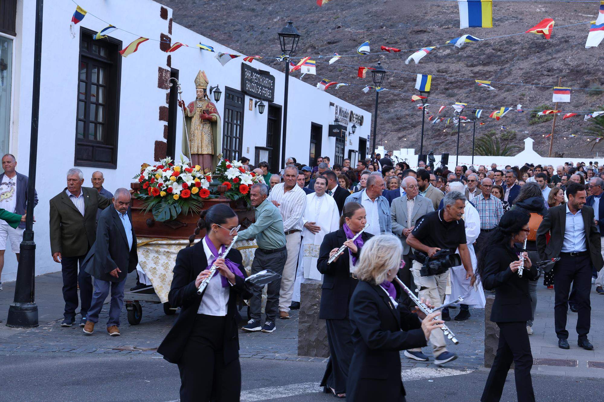 Procesión de San Marcial. Fotos: La Voz. Procesión de San Marcial. Fotos: La Voz.