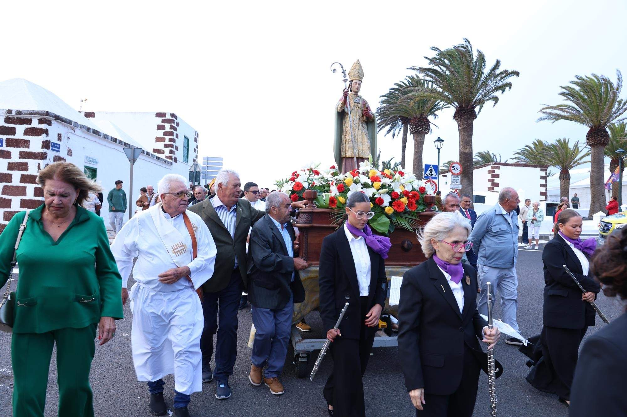 Procesión de San Marcial. Fotos: La Voz. Procesión de San Marcial. Fotos: La Voz.