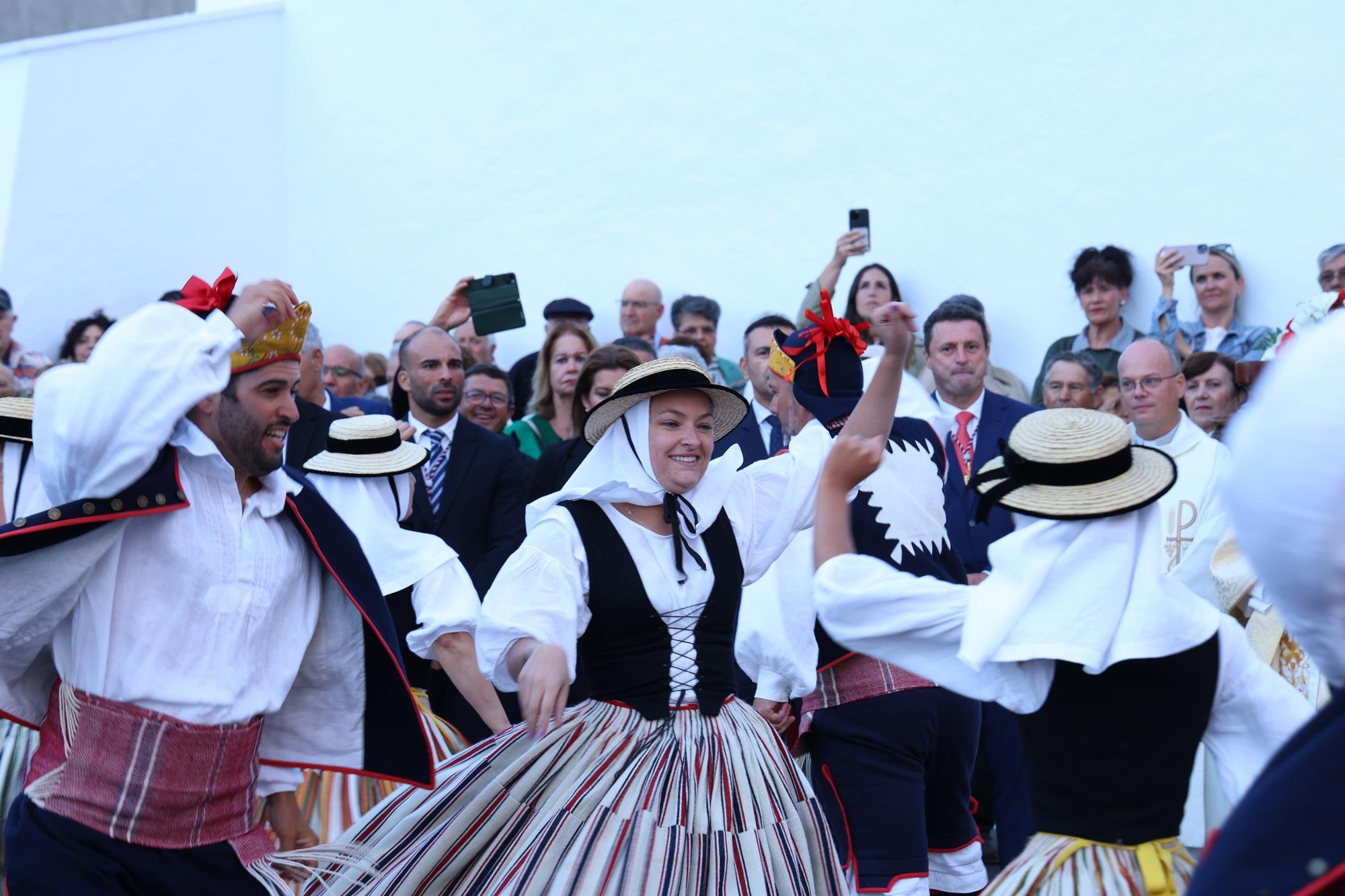 Procesión de San Marcial. Fotos: La Voz. Procesión de San Marcial. Fotos: La Voz.