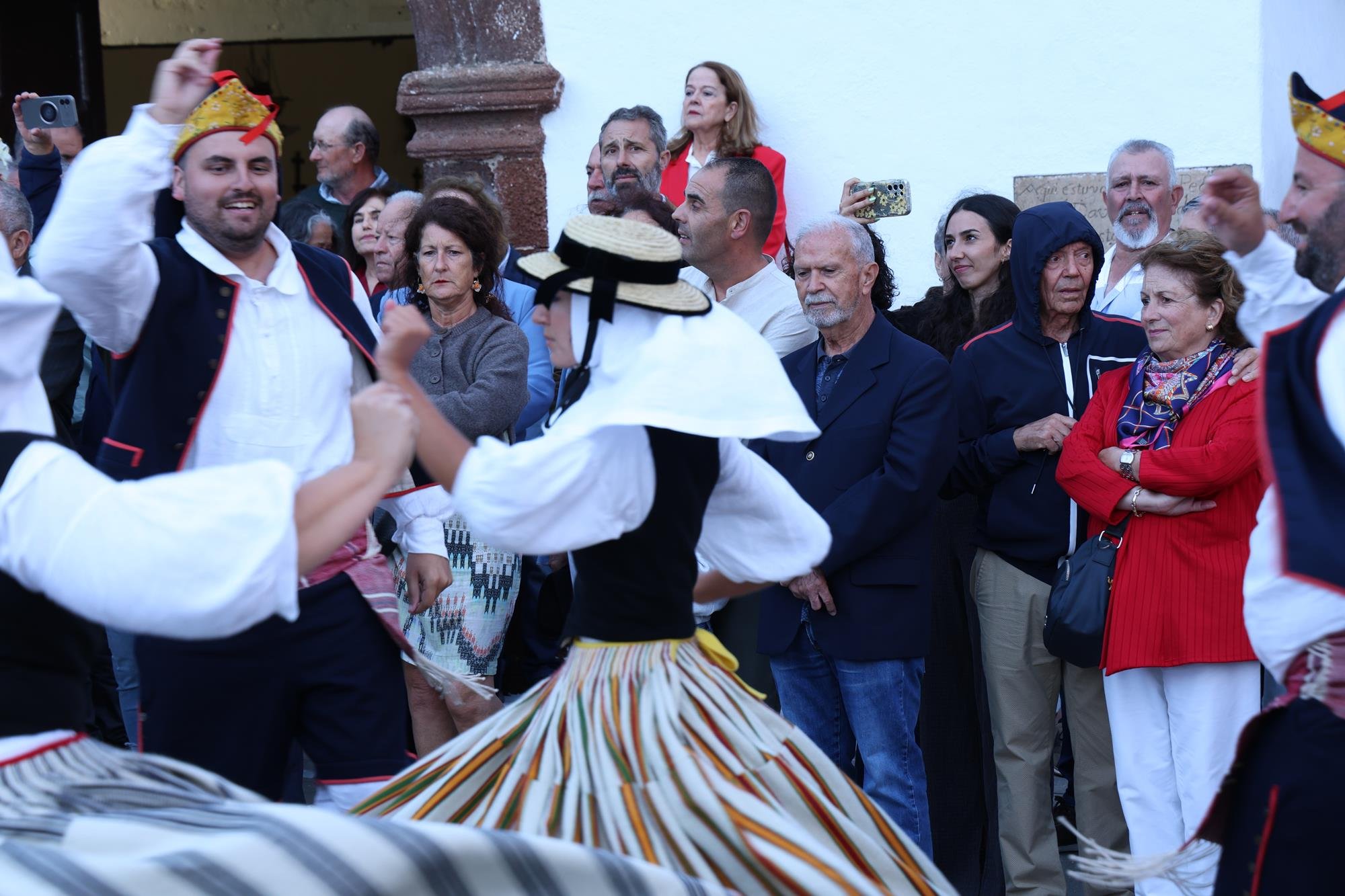 Procesión de San Marcial. Fotos: La Voz. Procesión de San Marcial. Fotos: La Voz.