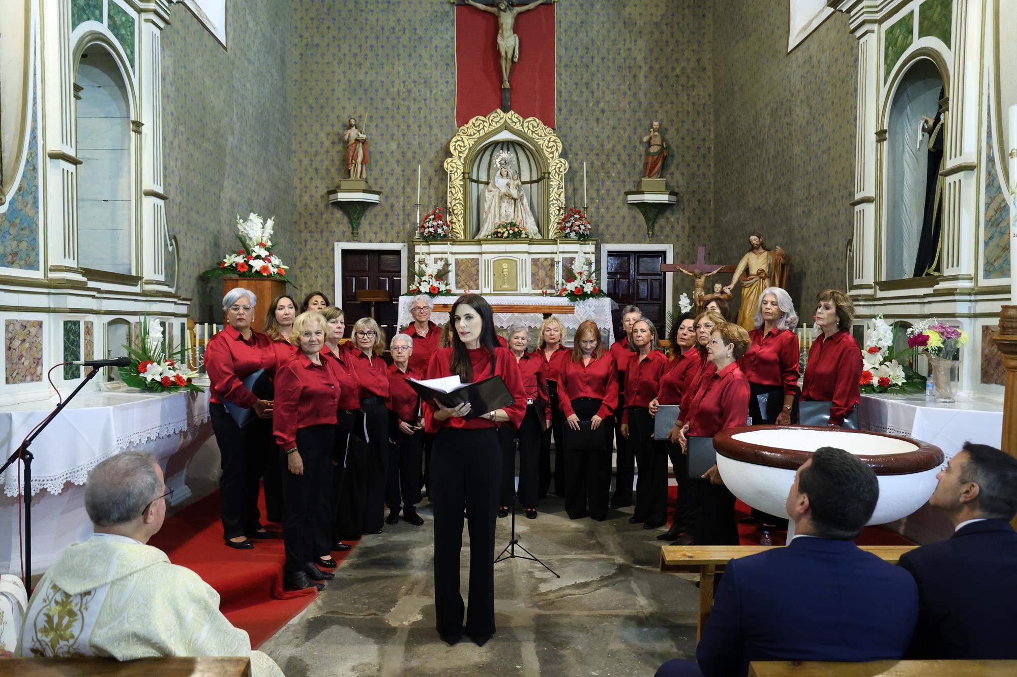 Procesión de San Marcial. Fotos: La Voz. Procesión de San Marcial. Fotos: La Voz.