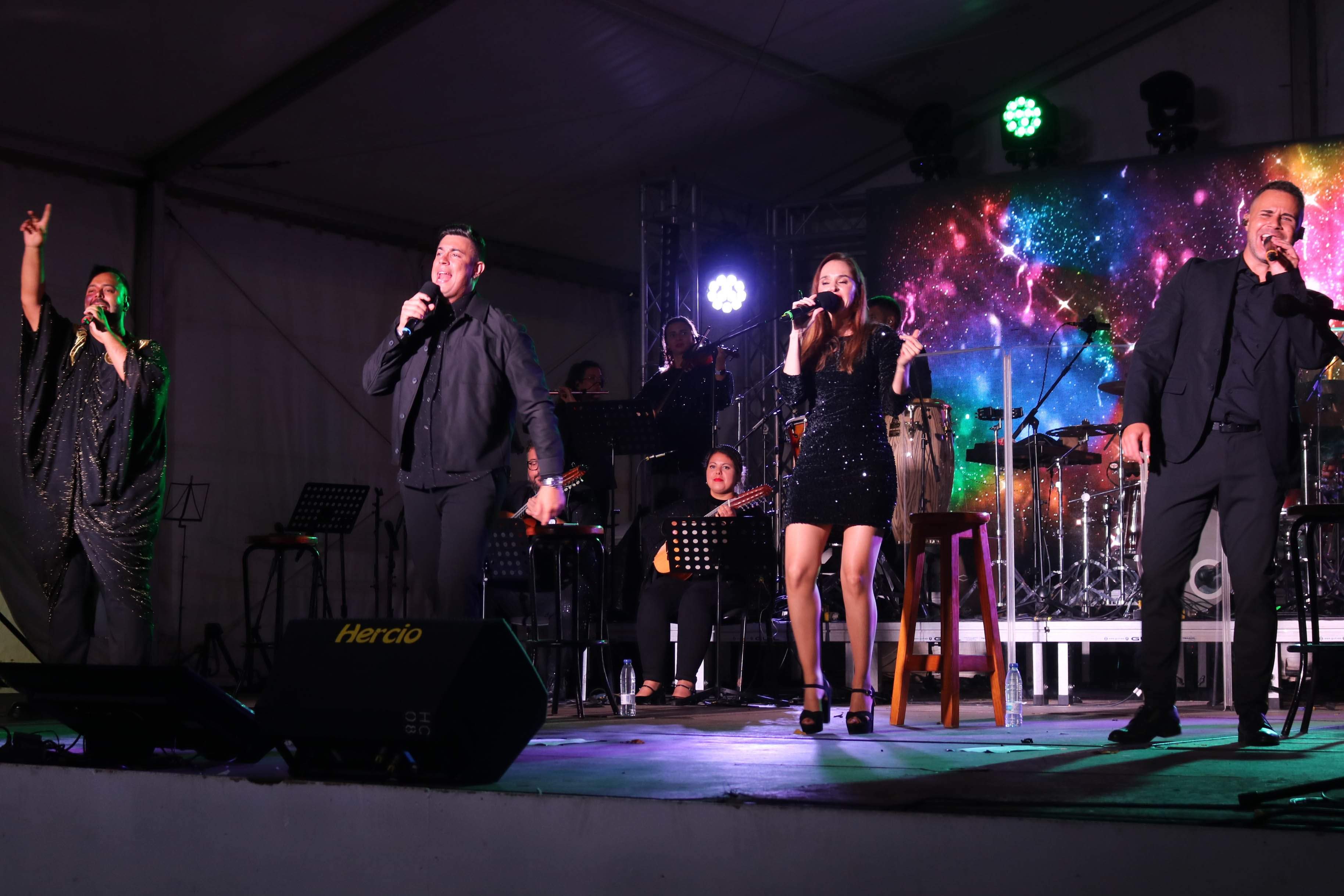 Los Cantadores y Shaila Dúrcal en Femés, 2025