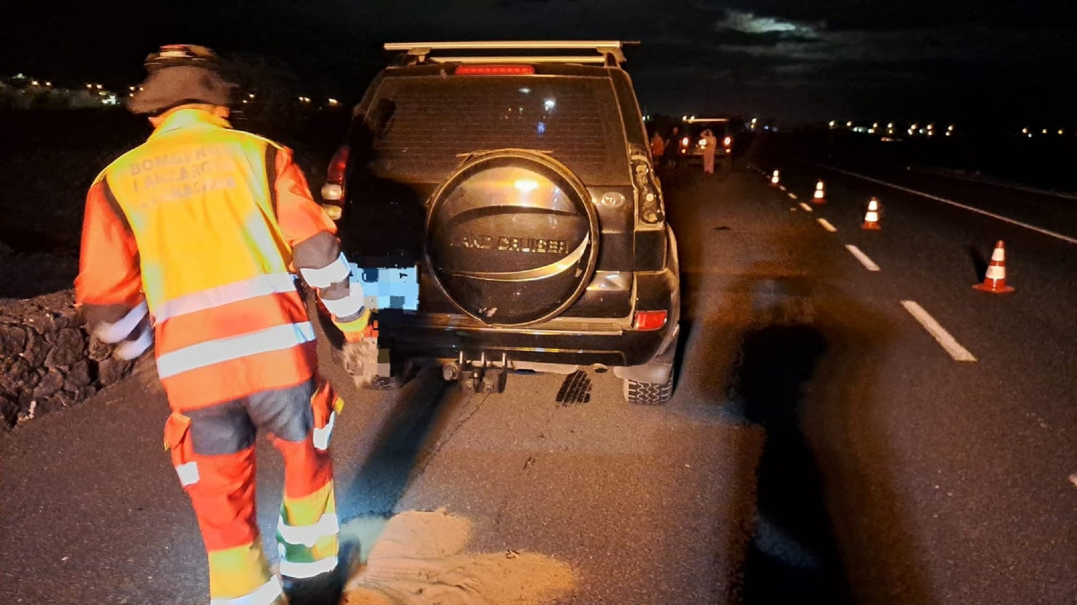 Vuelca mientras circulaba con su vehículo en Teguise
