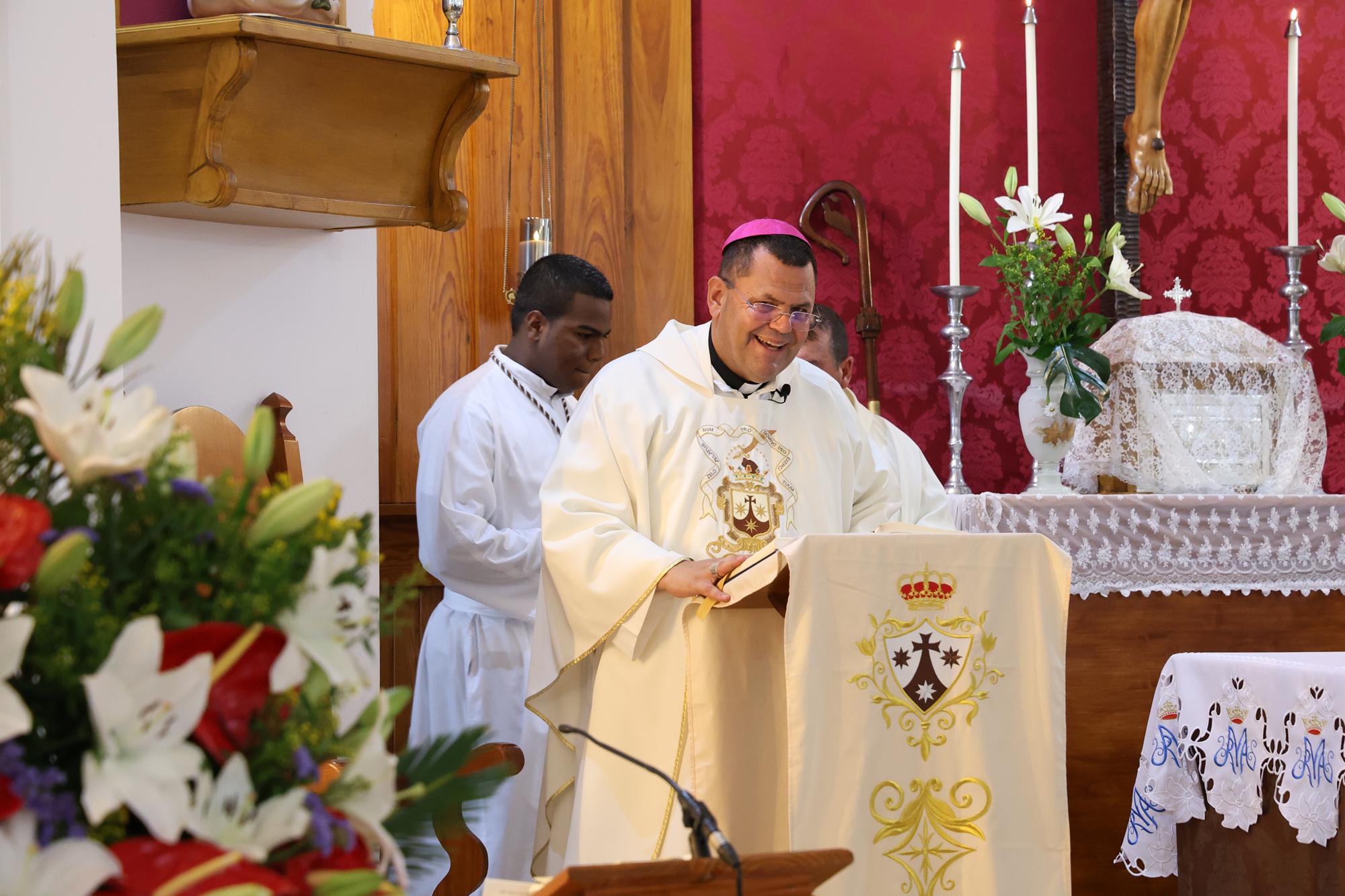Procesión en honor a la Virgen del Carmen en Valterra