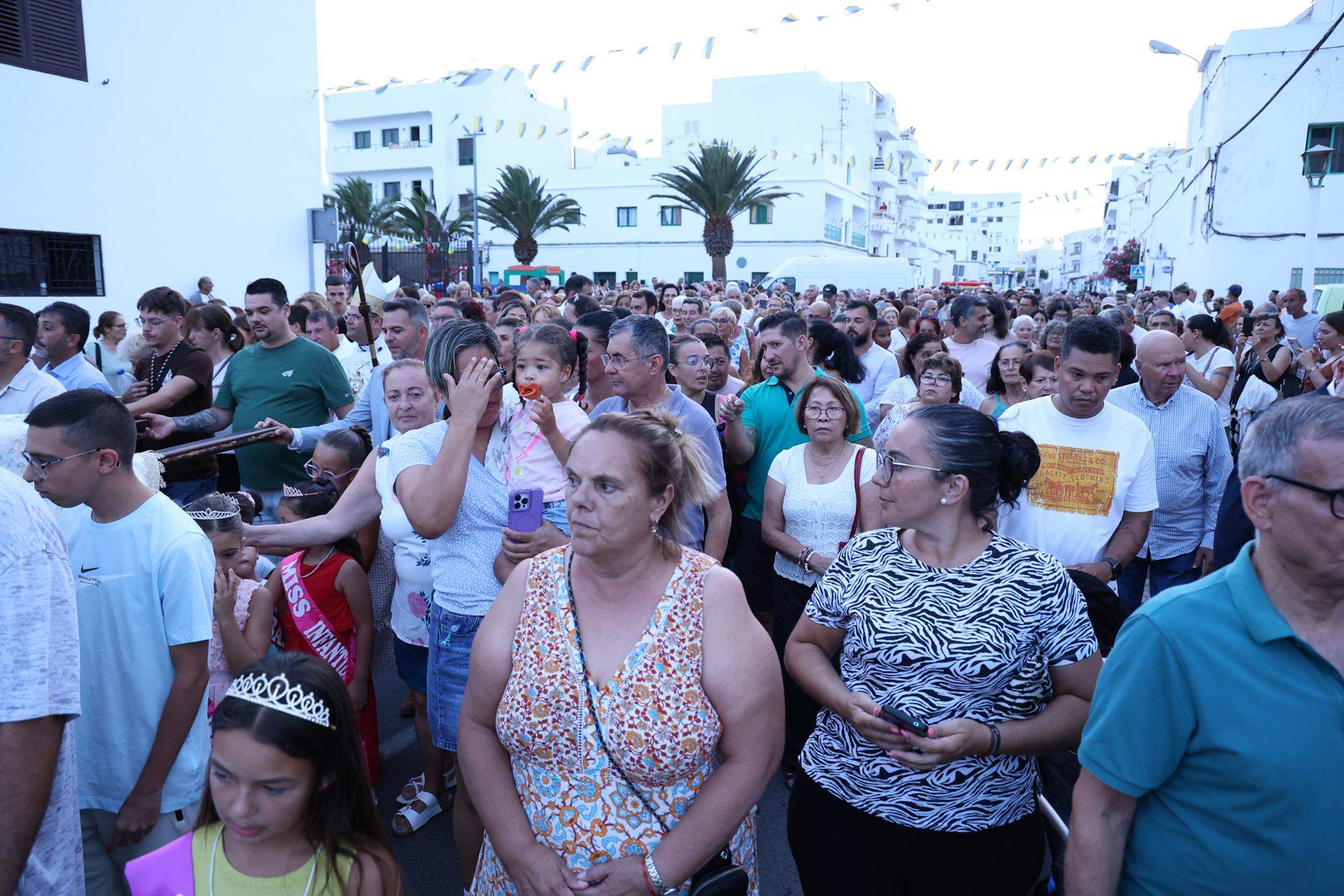Procesión en honor a la Virgen del Carmen en Valterra