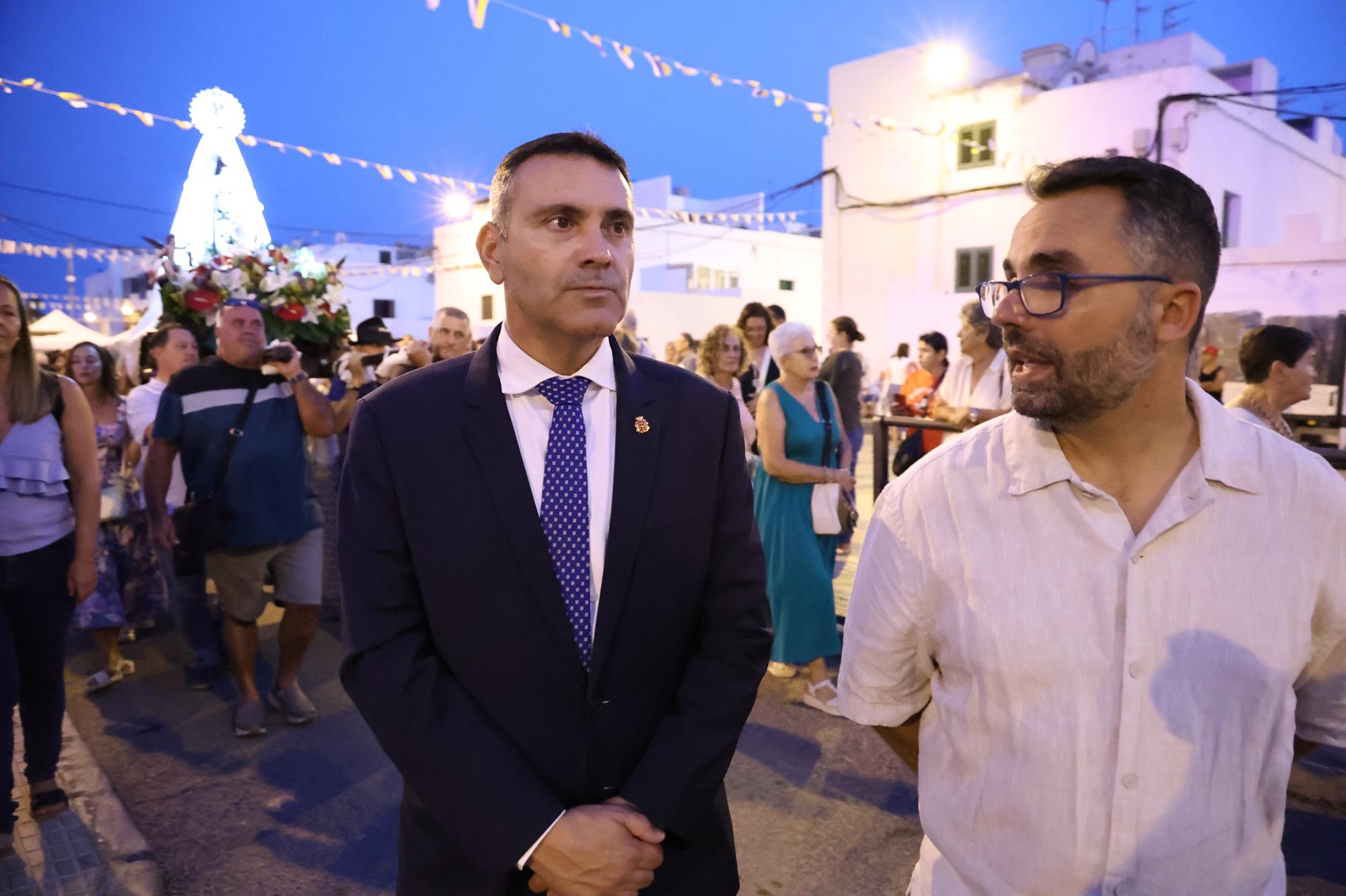 Procesión en honor a la Virgen del Carmen en Valterra