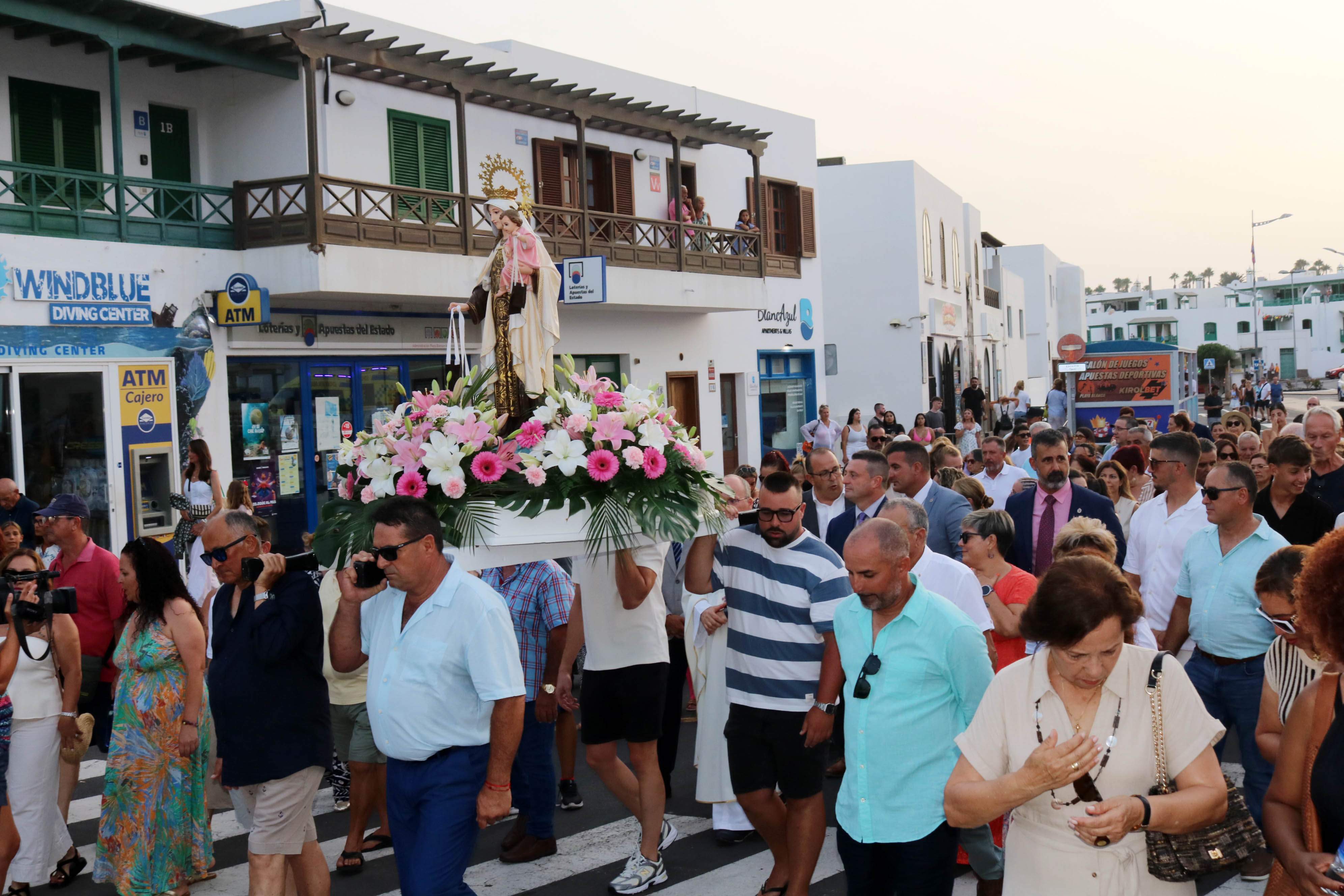 Playa Blanca muestra su adoración por la Virgen del Carmen