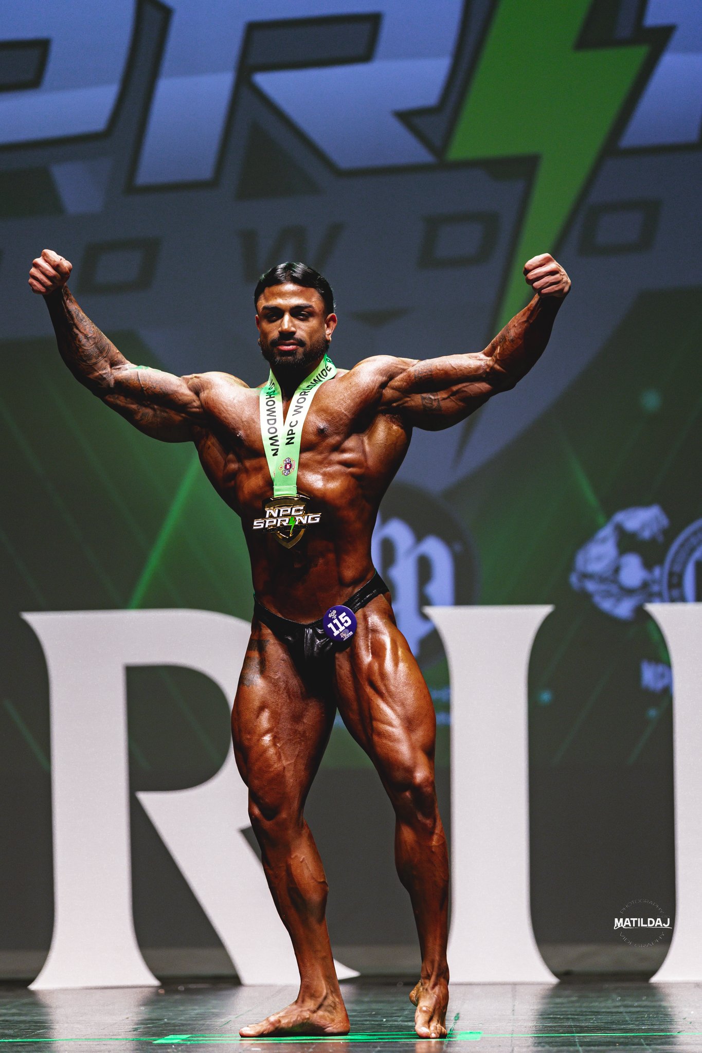 Kunal Mahtani. NPC Campeón Classic Physique talla A.