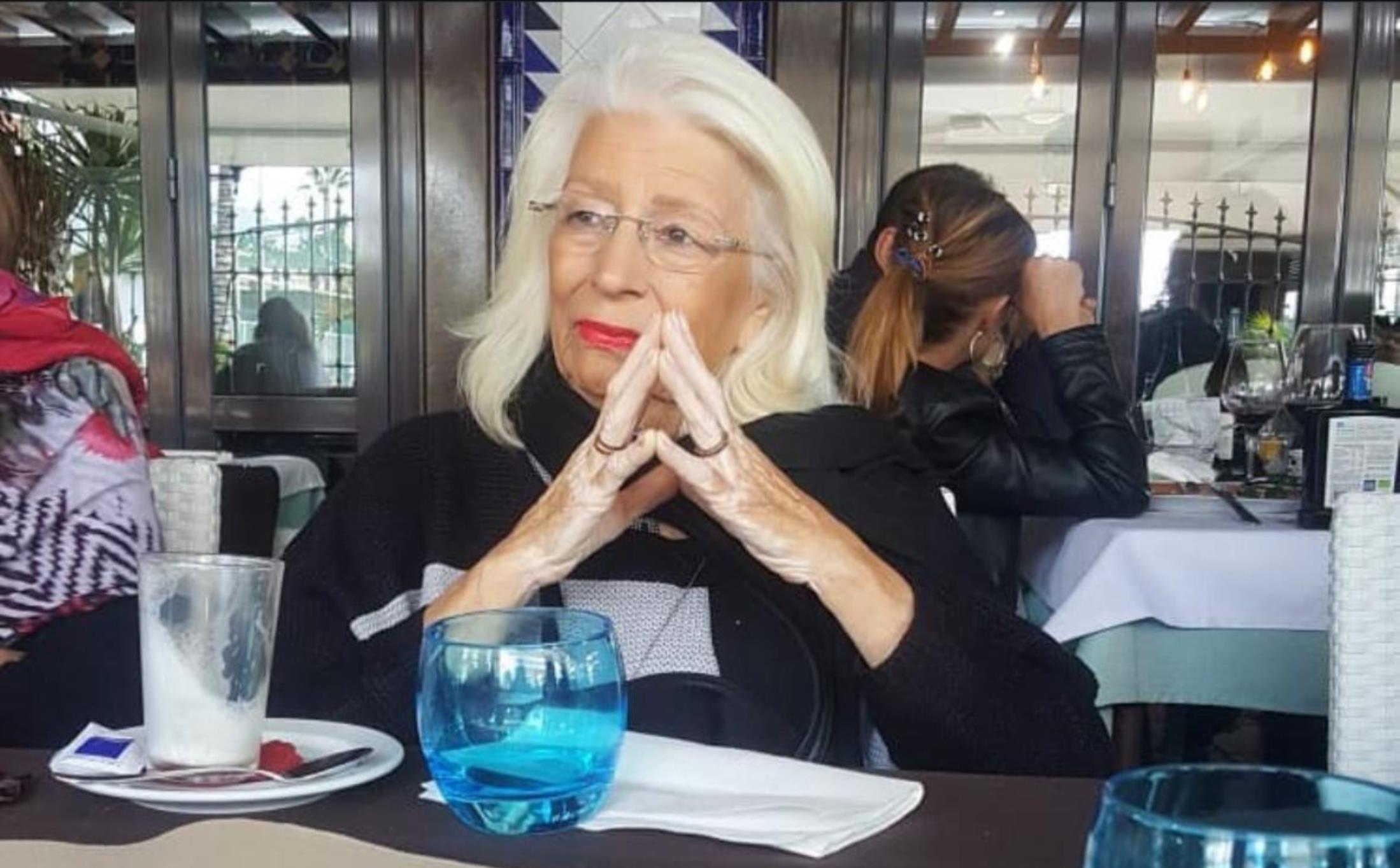 Lolina Curbelo