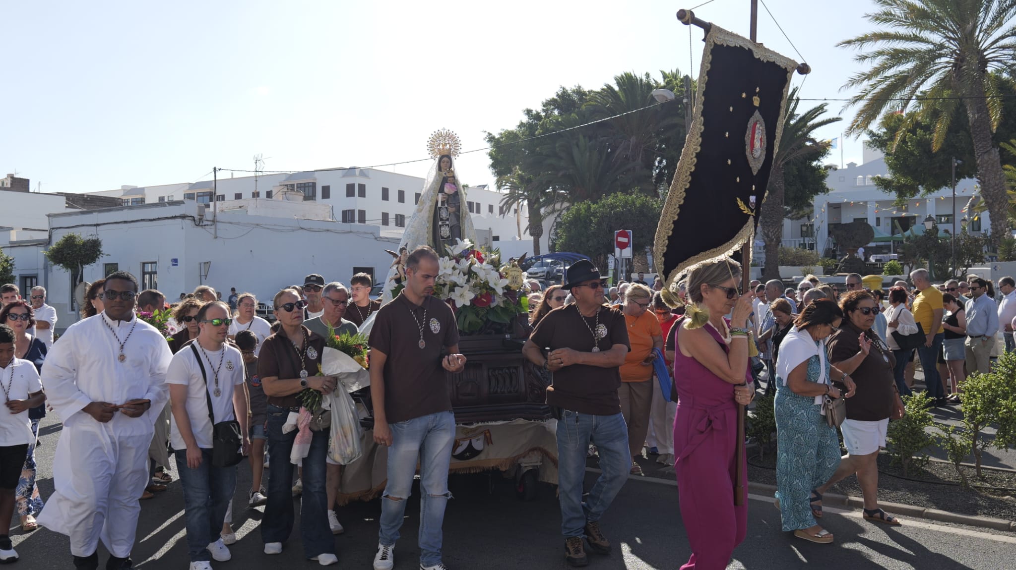 Procesión en honor a Nuestra Señora del Carmen