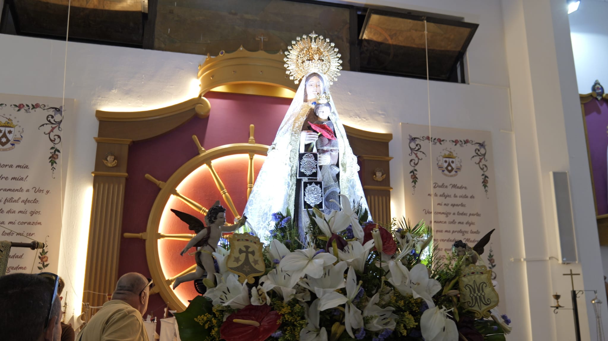Procesión en honor a Nuestra Señora del Carmen