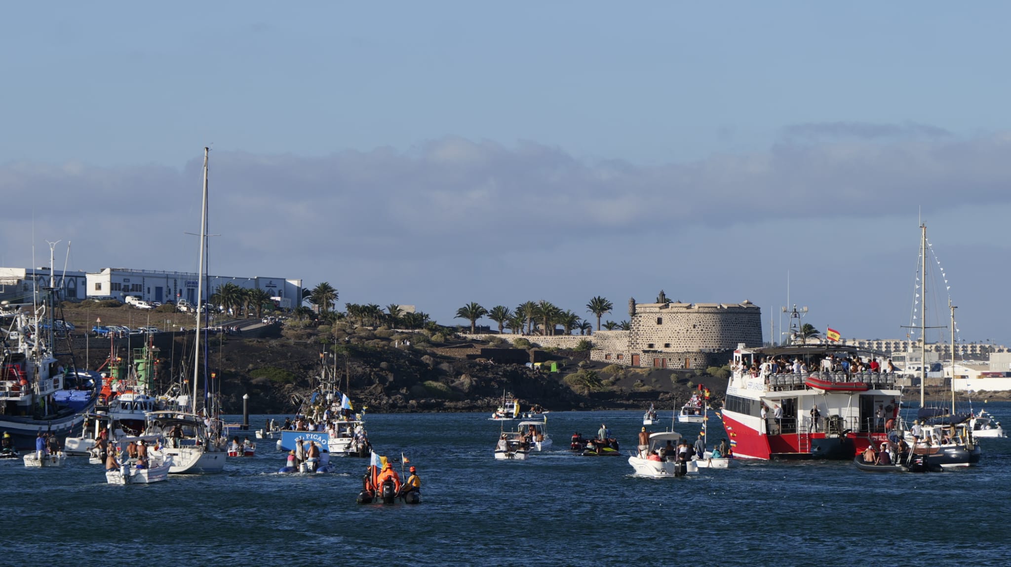Procesión en honor a Nuestra Señora del Carmen