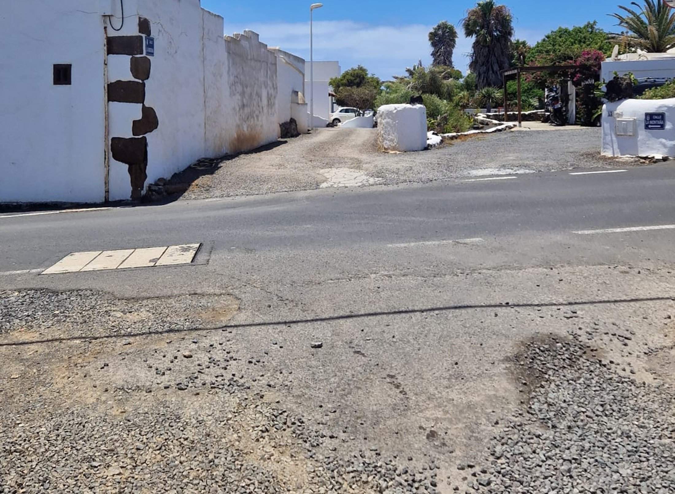 Una de las calles de San Bartolomé que necesita mejoras