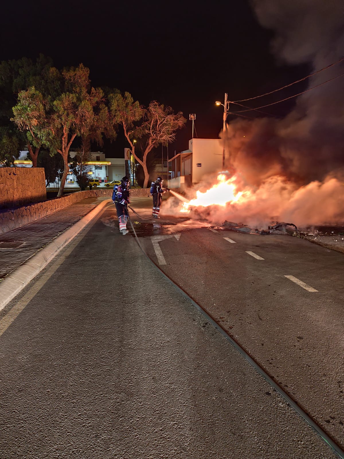Incendio de contenedores en Arrecife