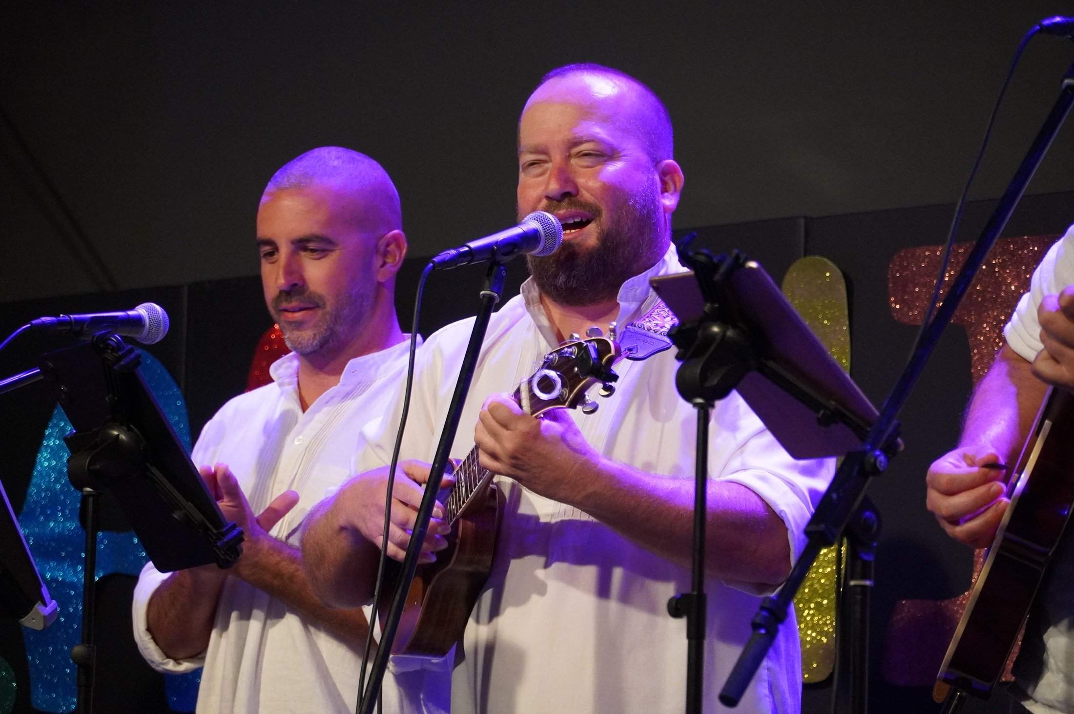 Comida popular de la Asociación VivHaría