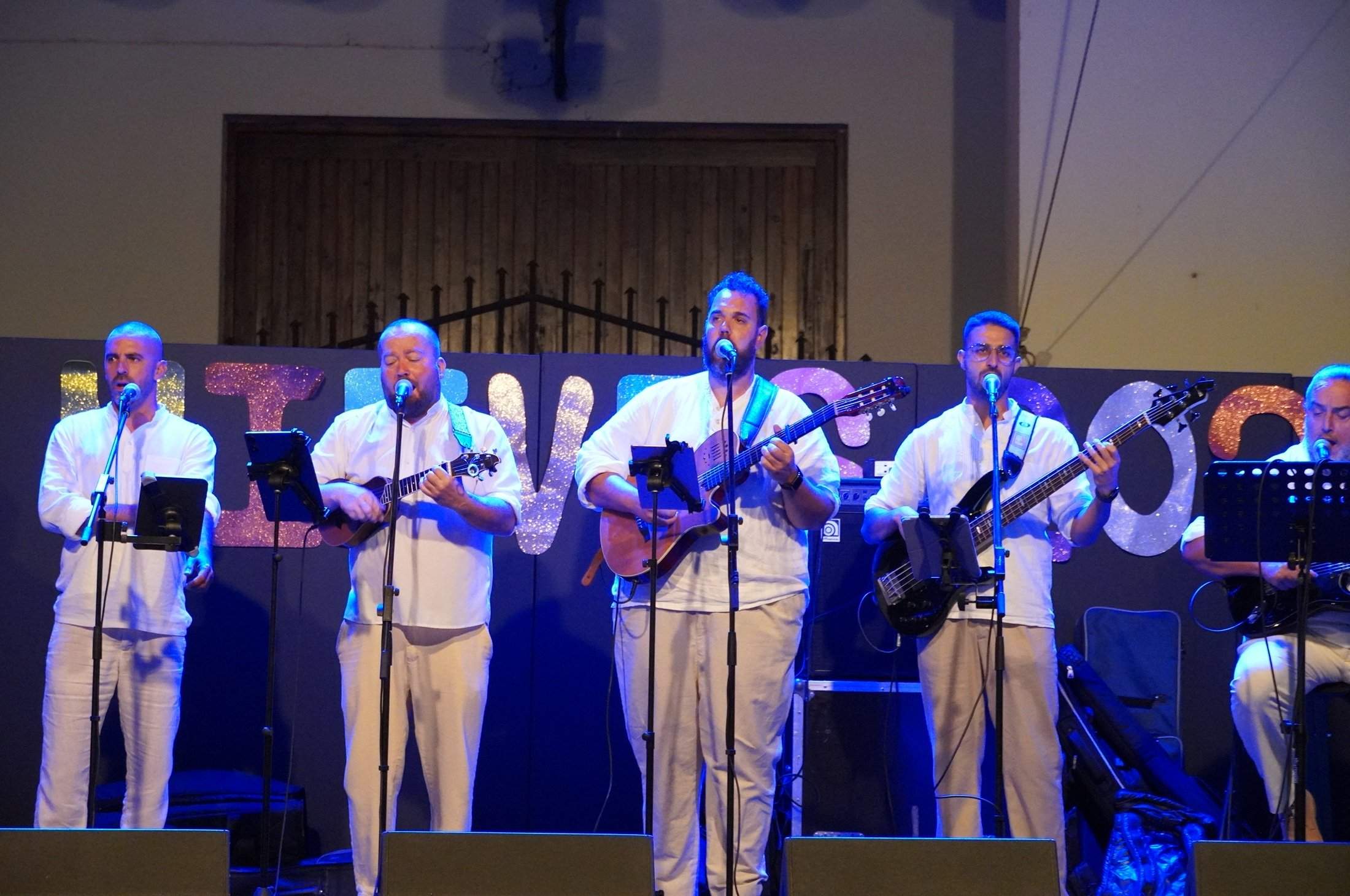 Comida popular de la Asociación VivHaría