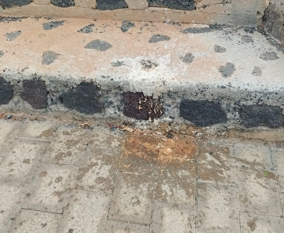 Suciedad en La Tiñosa Suciedad en La Tiñosa