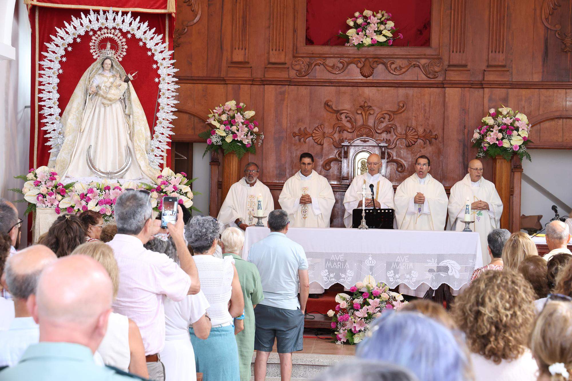 Procesión en honor a Nuestra Señora de Las Nieves 2025 Procesión en honor a Nuestra Señora de Las Nieves 2025