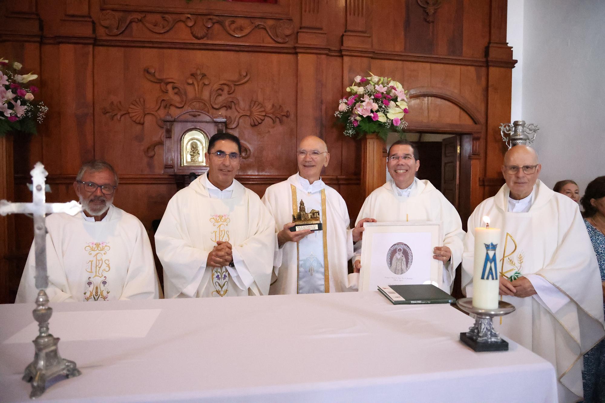 Procesión en honor a Nuestra Señora de Las Nieves 2025 Procesión en honor a Nuestra Señora de Las Nieves 2025