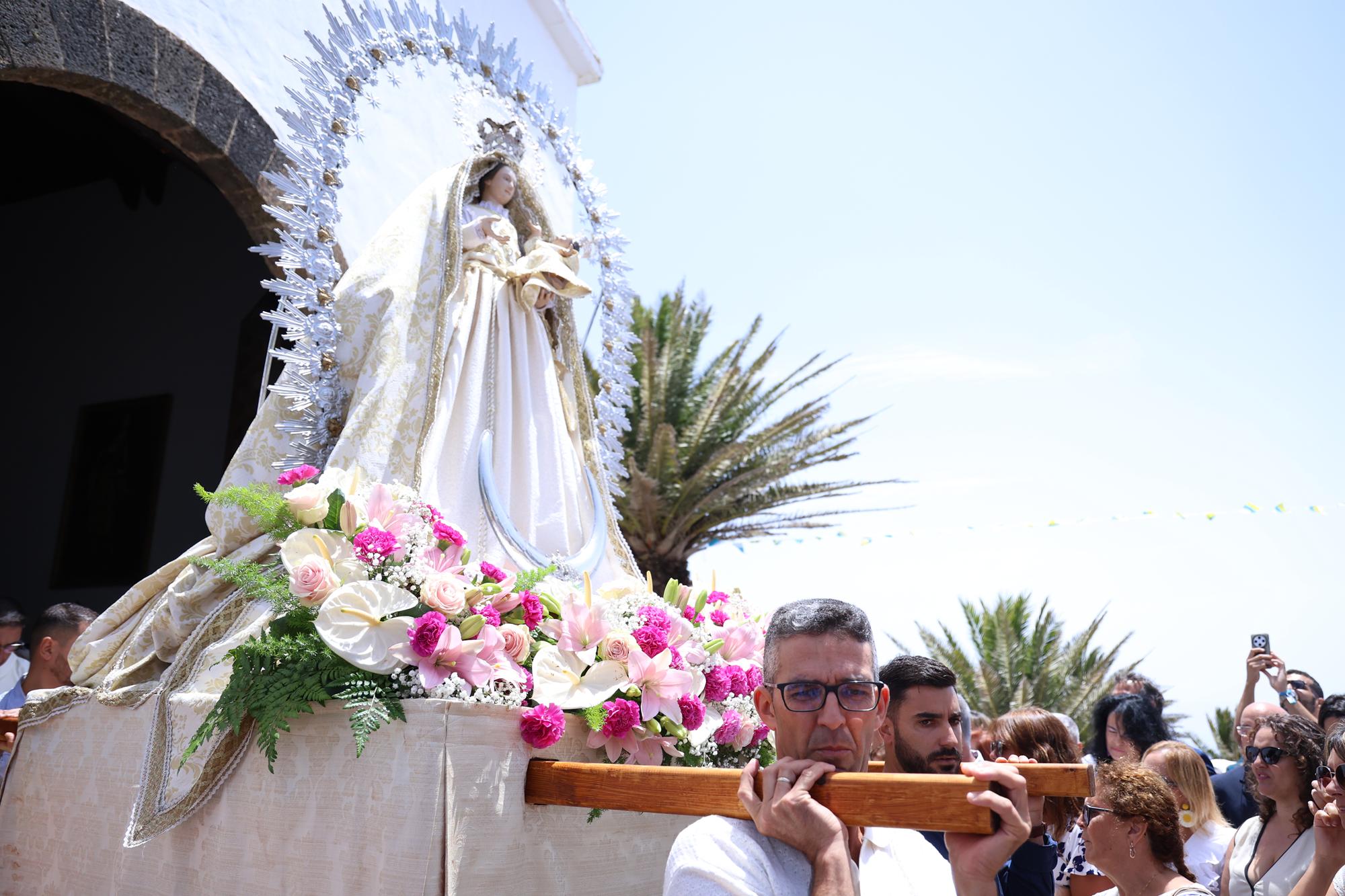 Procesión en honor a Nuestra Señora de Las Nieves 2025 Procesión en honor a Nuestra Señora de Las Nieves 2025