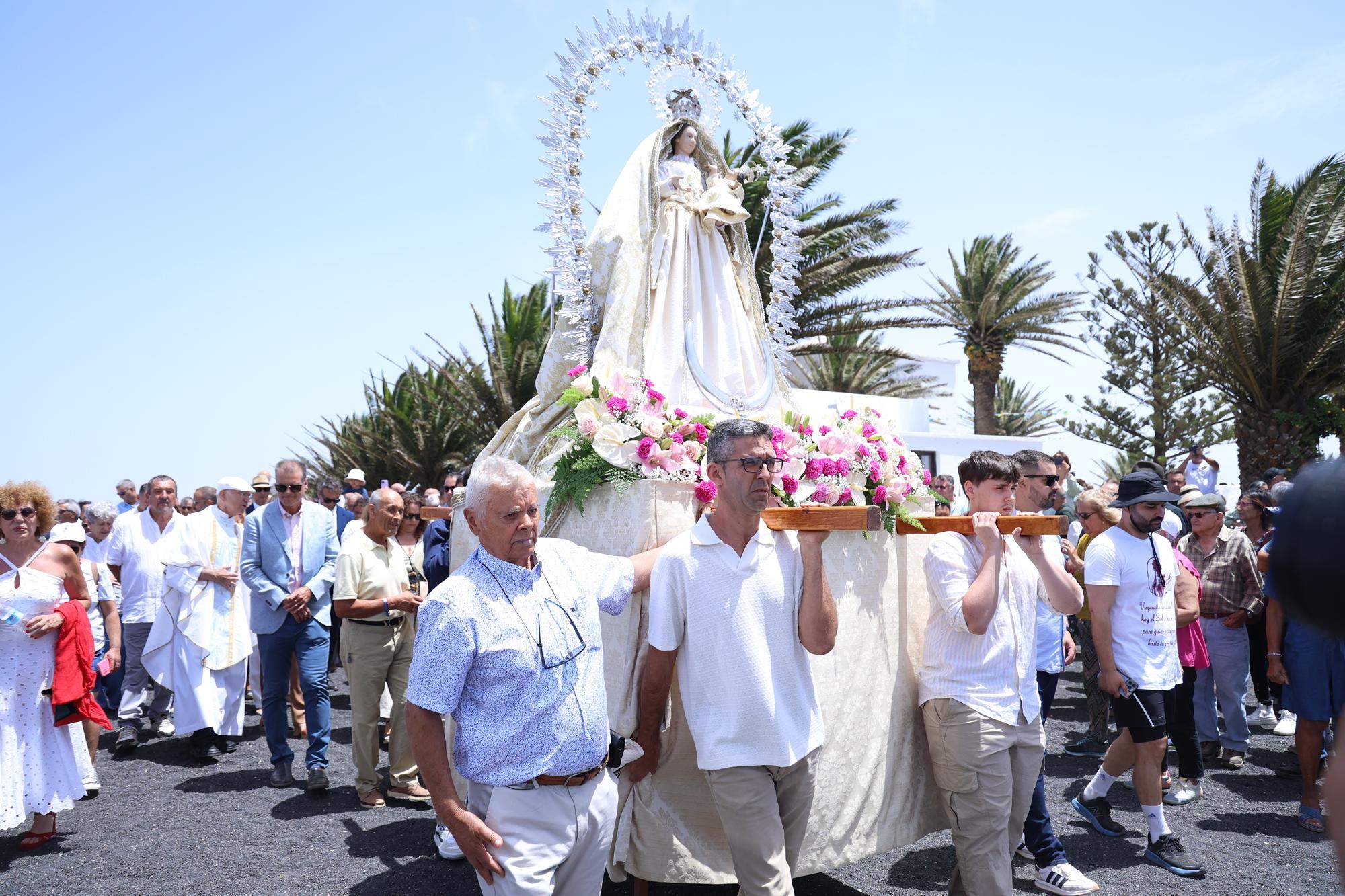 Procesión en honor a Nuestra Señora de Las Nieves 2025 Procesión en honor a Nuestra Señora de Las Nieves 2025