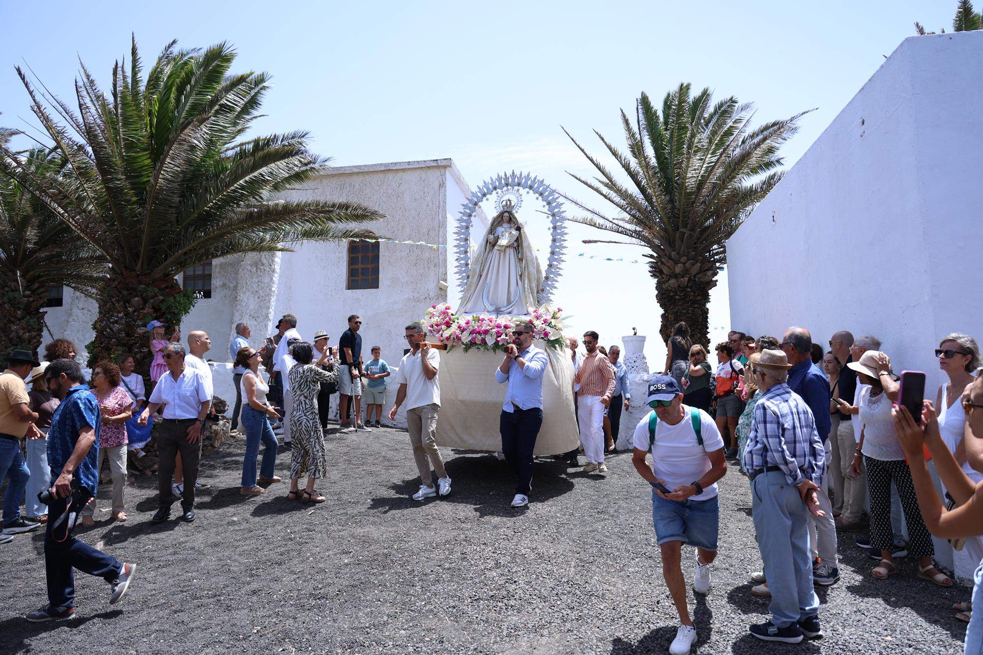 Procesión en honor a Nuestra Señora de Las Nieves 2025 Procesión en honor a Nuestra Señora de Las Nieves 2025