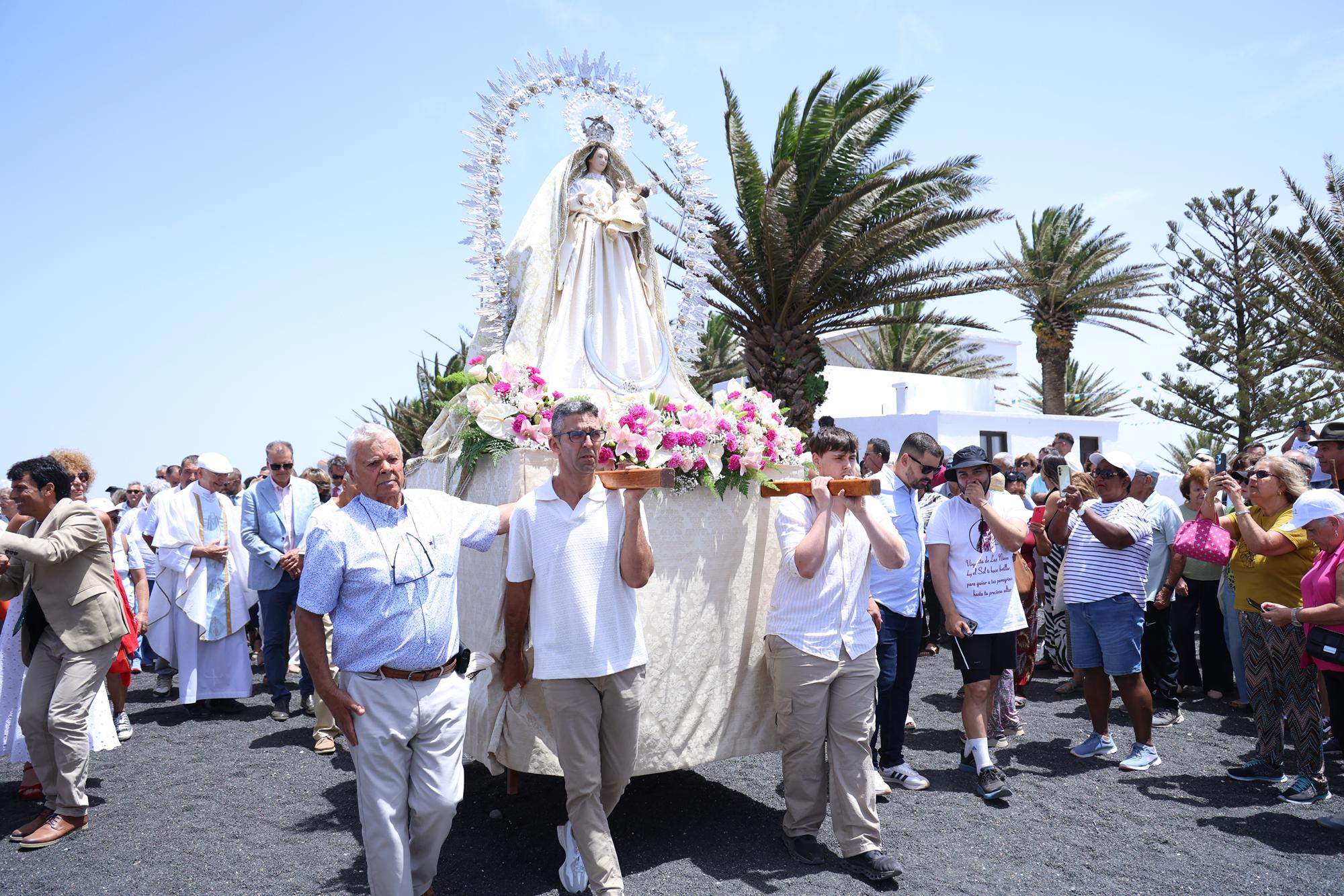 Procesión en honor a Nuestra Señora de Las Nieves 2025 Procesión en honor a Nuestra Señora de Las Nieves 2025