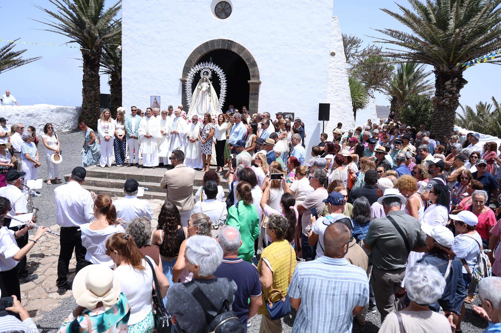 Procesión en honor a Nuestra Señora de Las Nieves 2025 Procesión en honor a Nuestra Señora de Las Nieves 2025