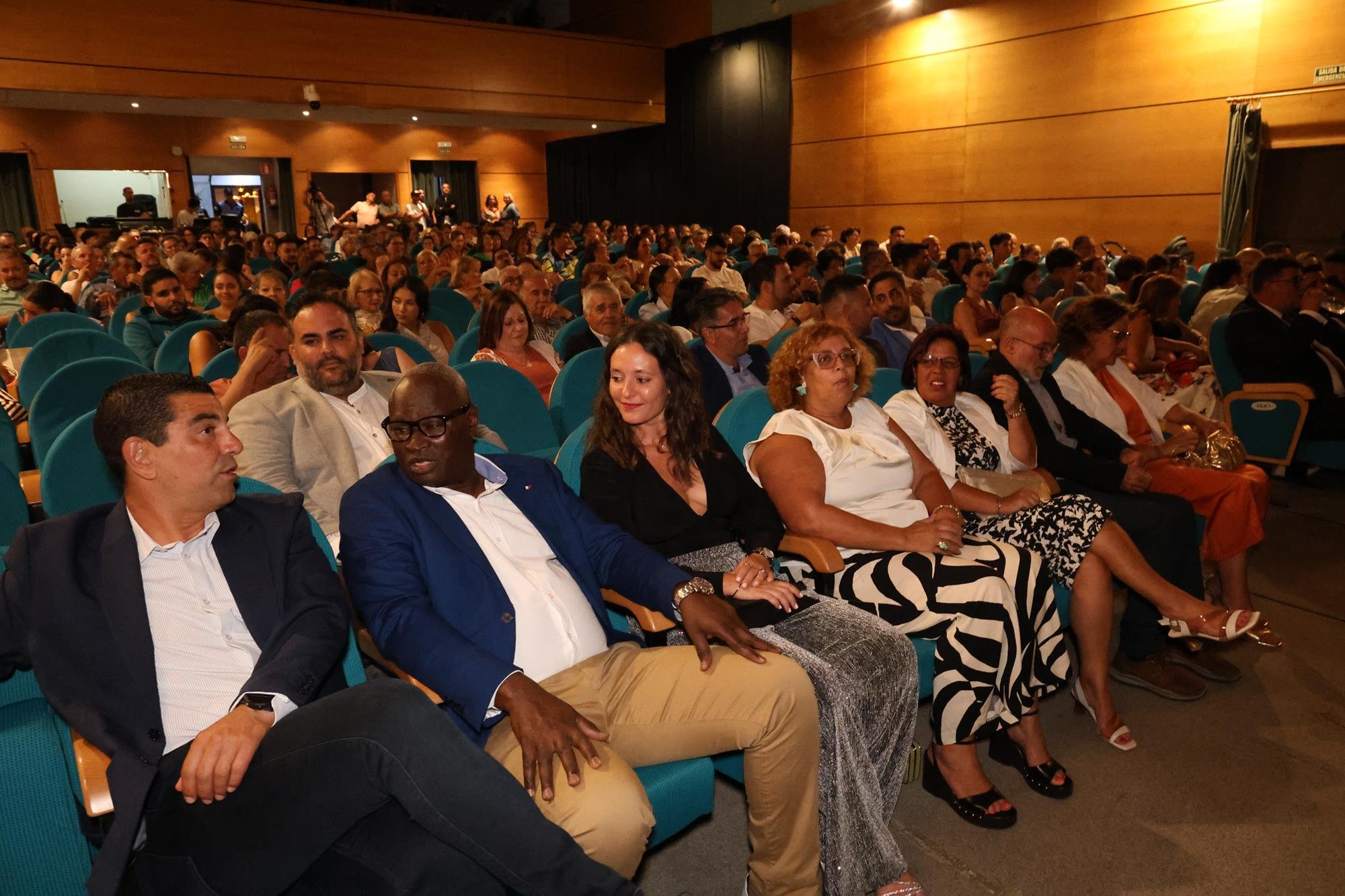 Pregón de las fiestas de San Bartolomé. Fotos: La Voz.