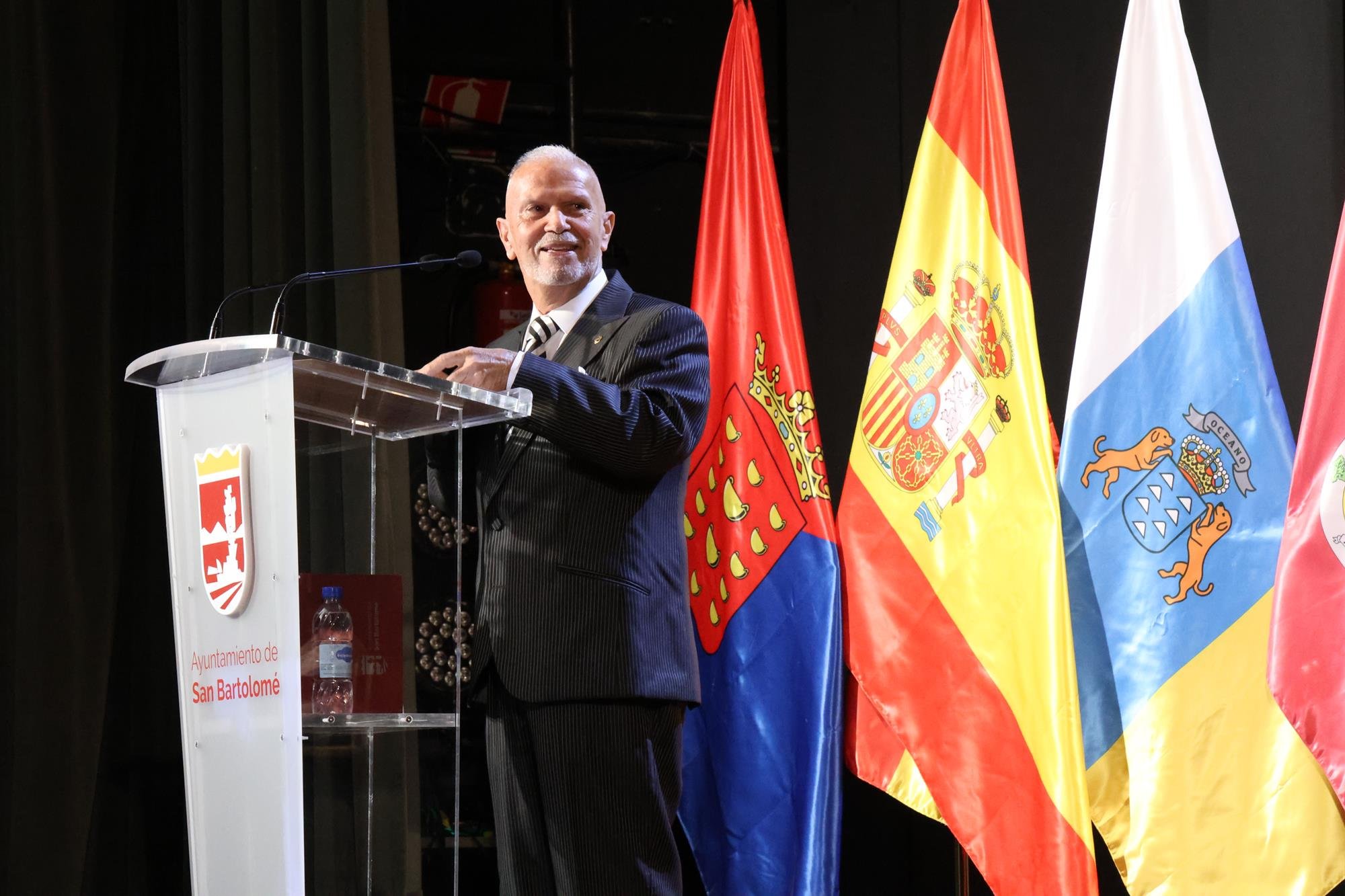 Pregón de las fiestas de San Bartolomé. Fotos: La Voz.