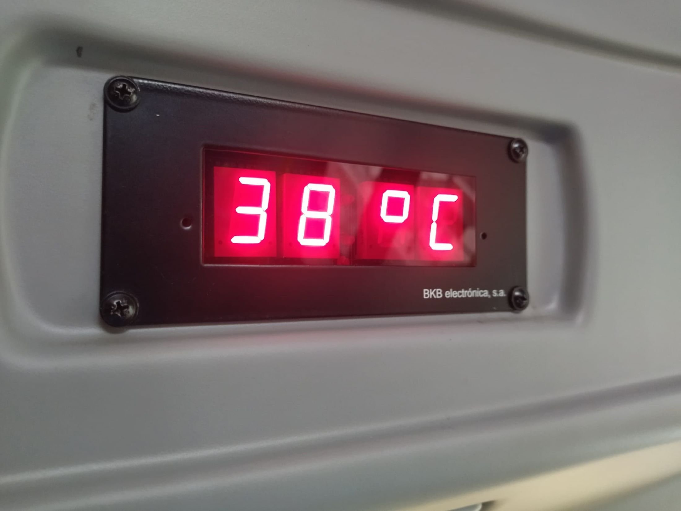 Imagen del calor dentro de la guagua