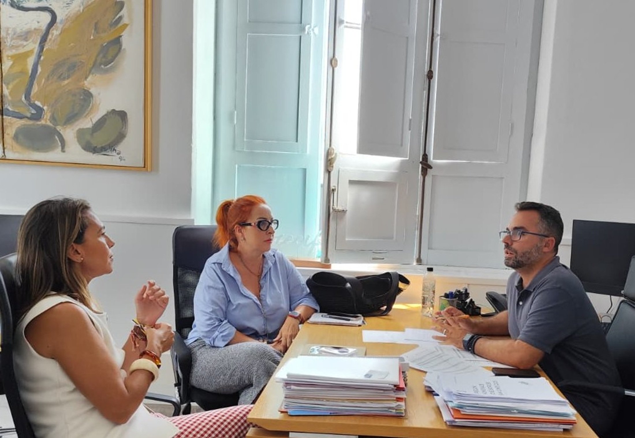 Reunión de Arrecife con la representante de la Asociación Provincial de Industriales Feriantes de Las Palmas