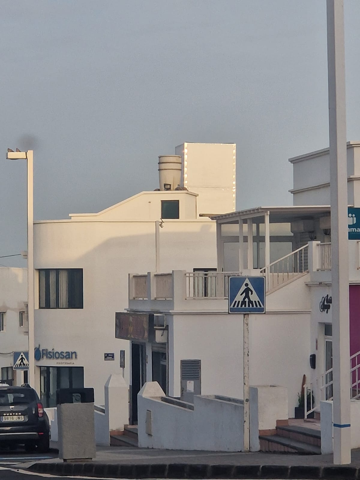 Antena de telefonía en San Bartolomé.