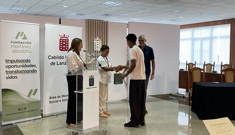 RAICES DEL CAMBIO (4)1 RAICES DEL CAMBIO (4)1