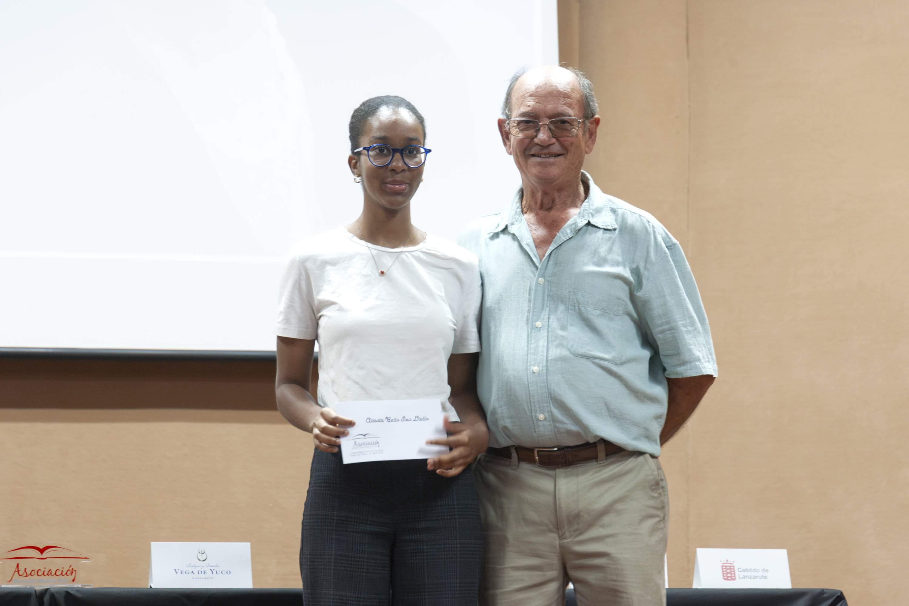 Becas Mercedes Medina Díaz 2025