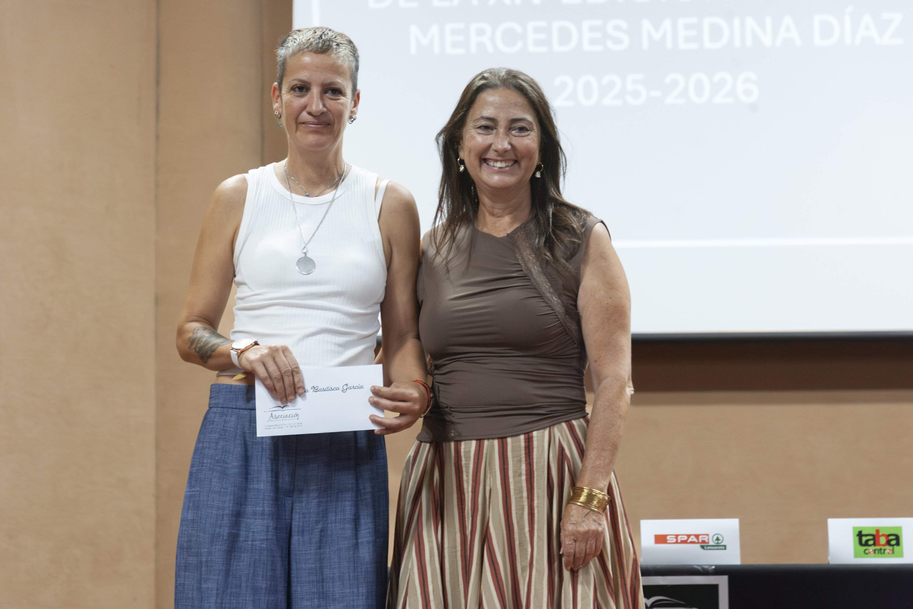 Becas Mercedes Medina Díaz 2025