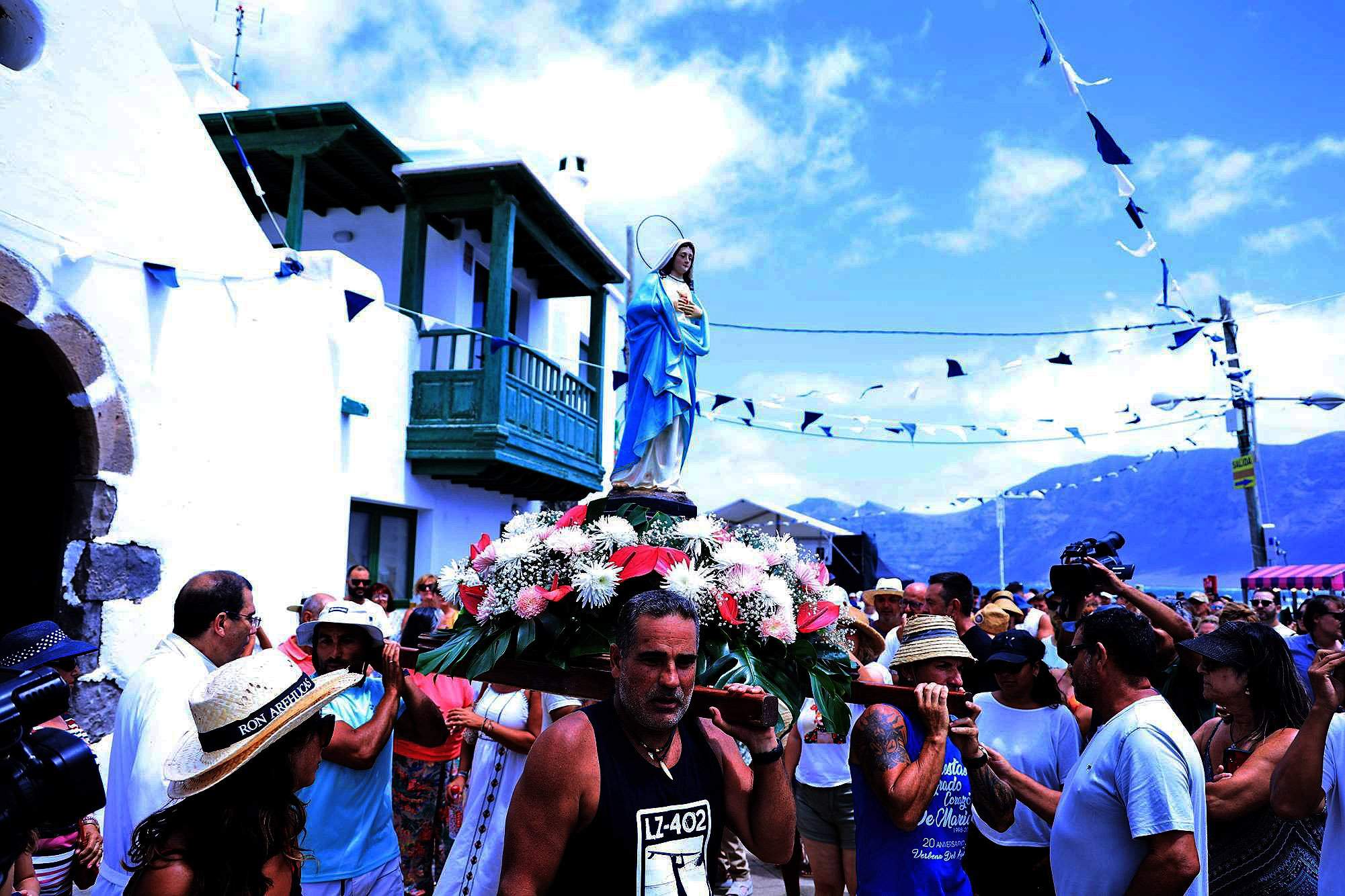 Procesión del Sagrado Corazón de María en Famara, 2025 Procesión del Sagrado Corazón de María en Famara, 2025