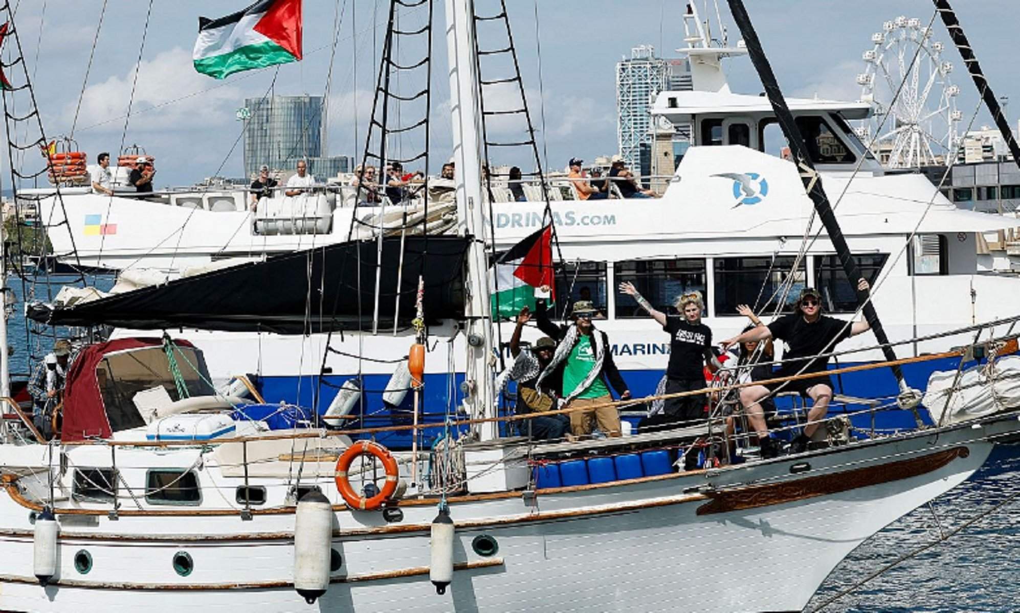 Zarpa desde Barcelona una flotilla de barcos. Foto: RTVE.