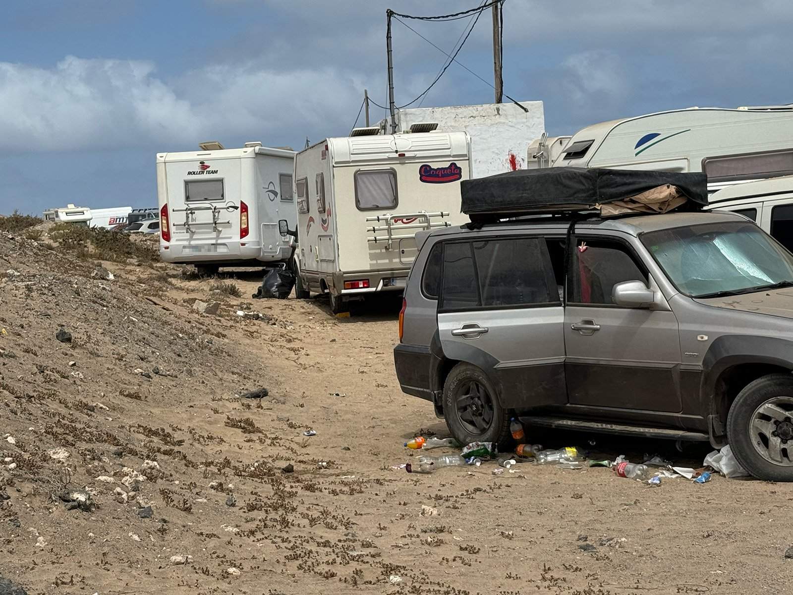 Basura en El Jable de Famara. Foto: Andrea Domínguez.