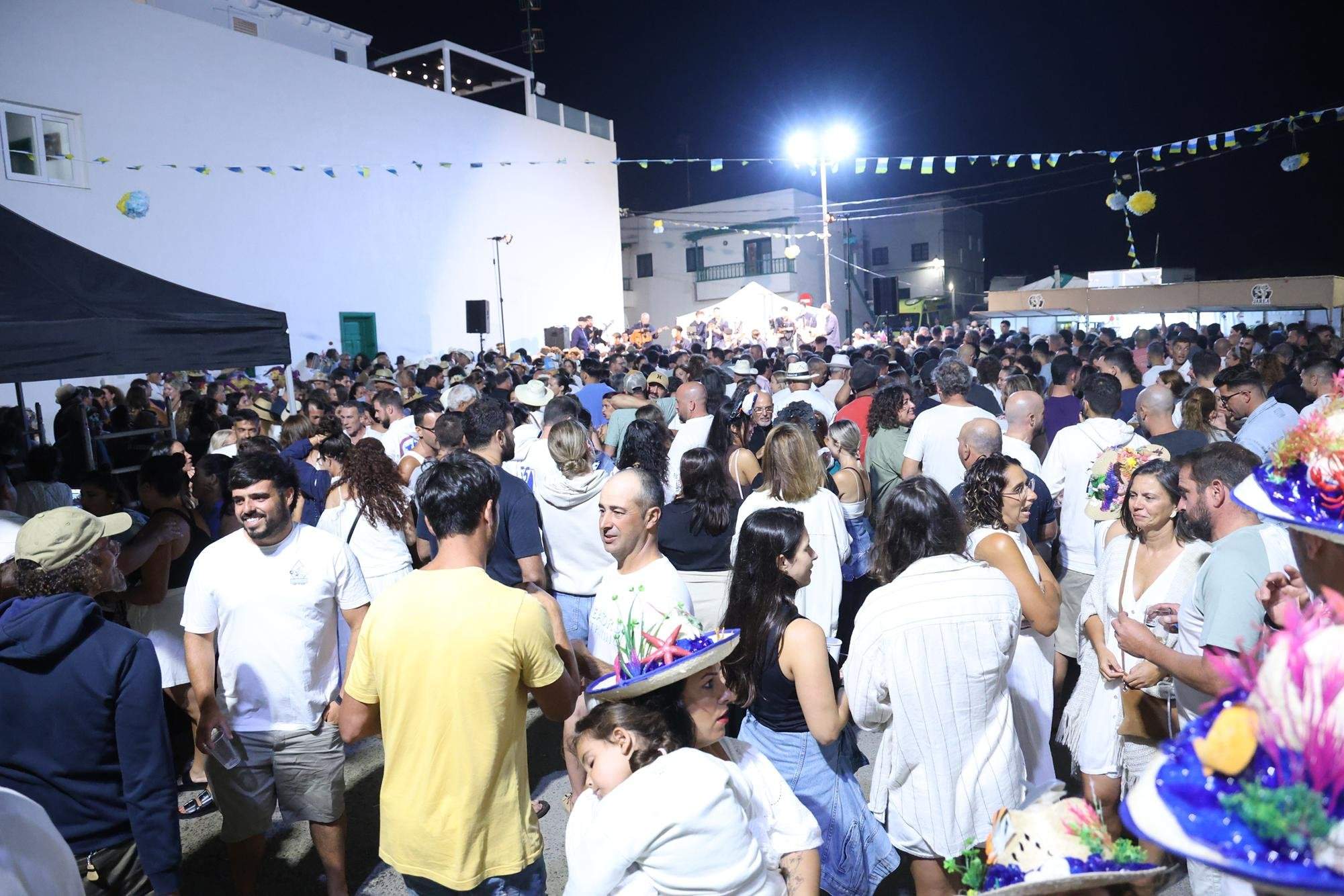 Noche de Parrandas en Caleta de Caballo, 2025