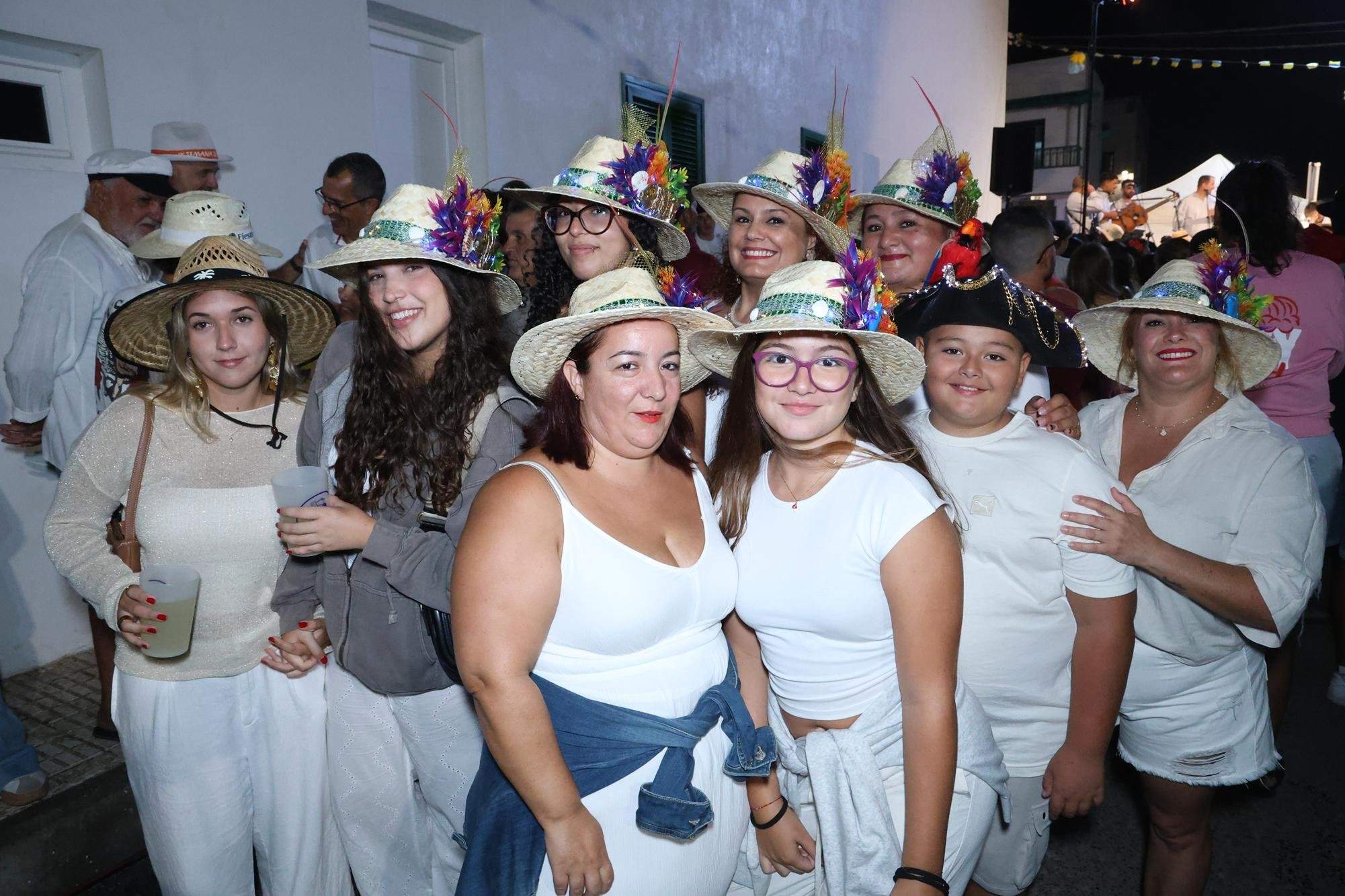 Noche de Parrandas en Caleta de Caballo, 2025